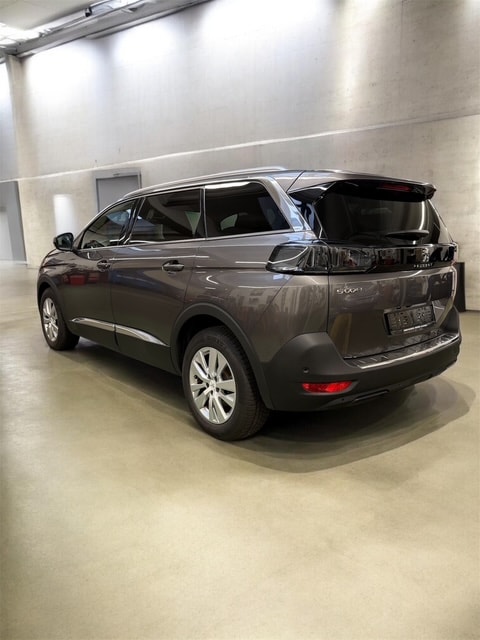PEUGEOT 5008 1.5 BlueHDi Allure Pack EAT8-image-2