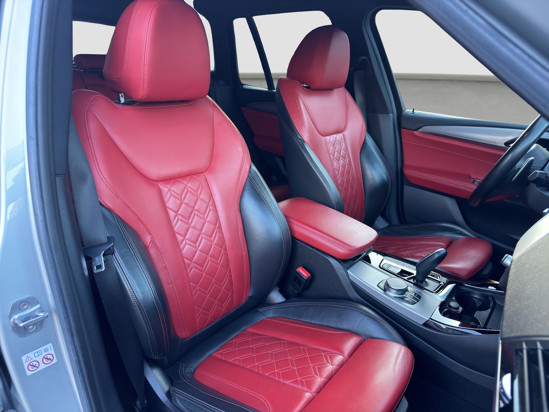 BMW X3 xDrive 20d Individual M Sport Steptronic-image-10