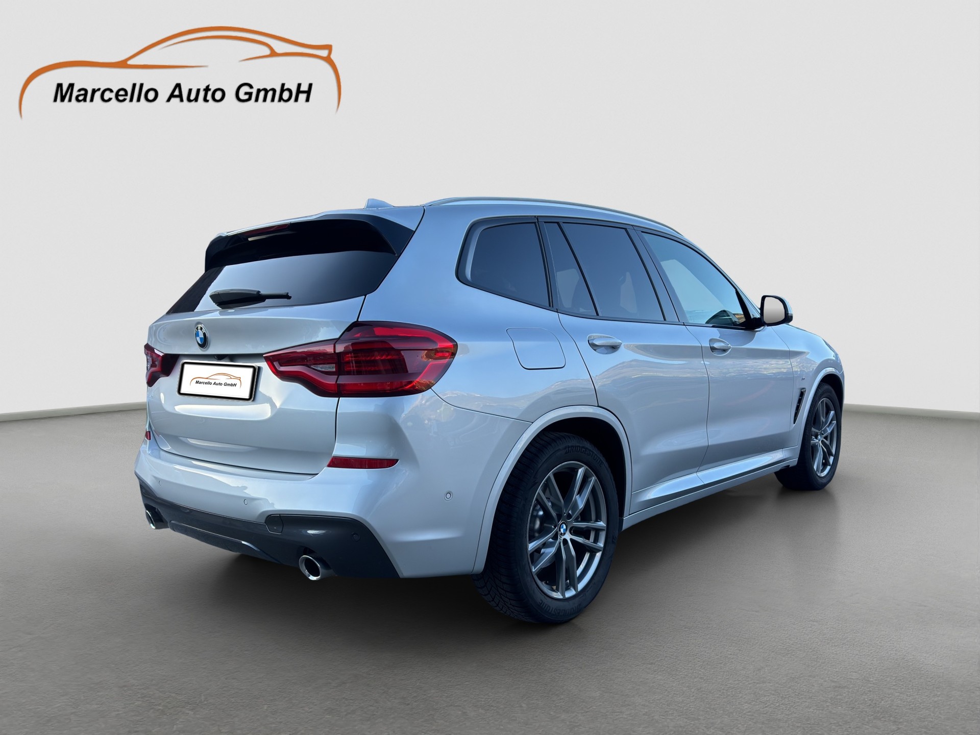 BMW X3 xDrive 20d Individual M Sport Steptronic-image-13