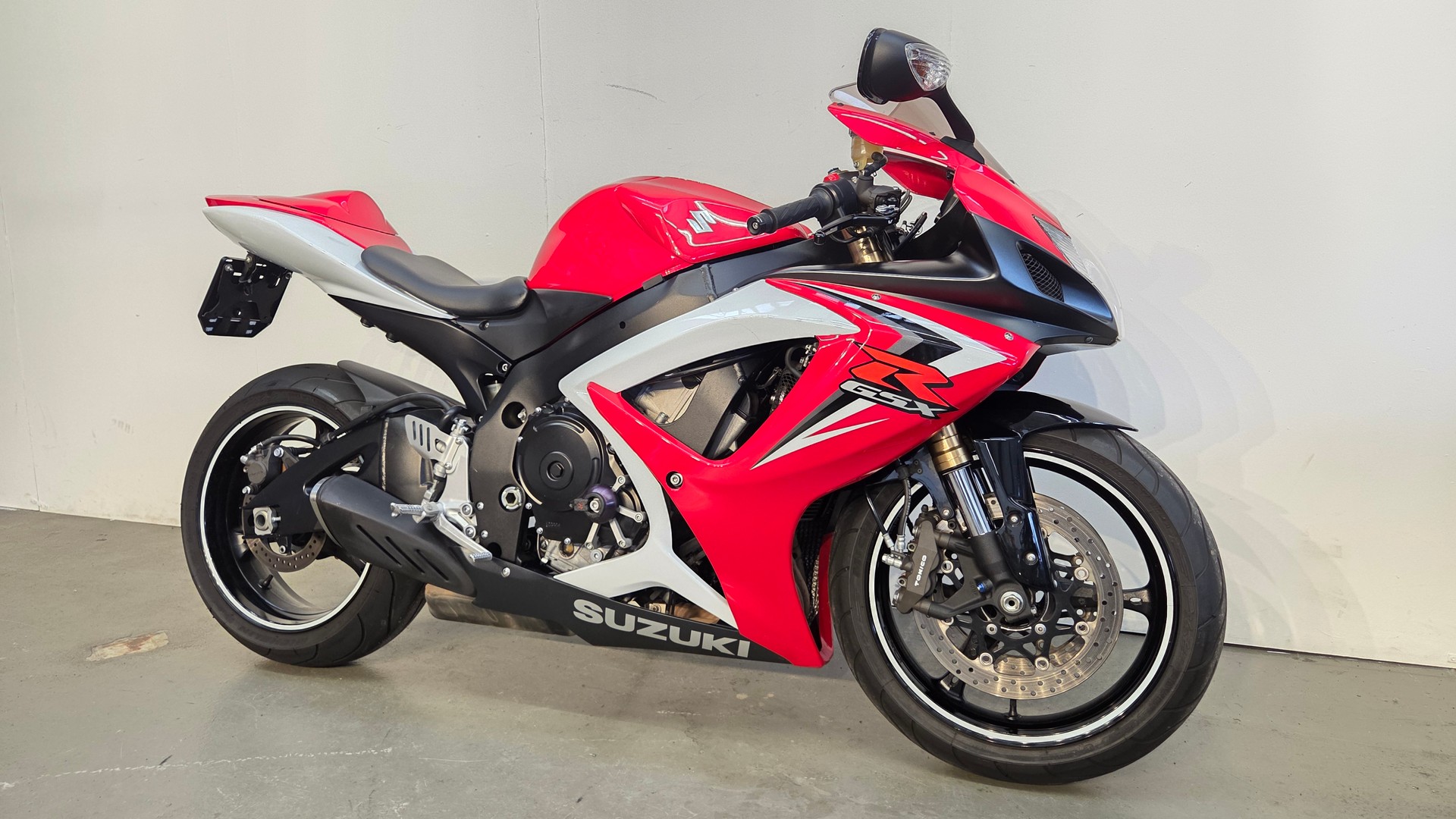 SUZUKI GSX-R 600 K6-showroom-element-2