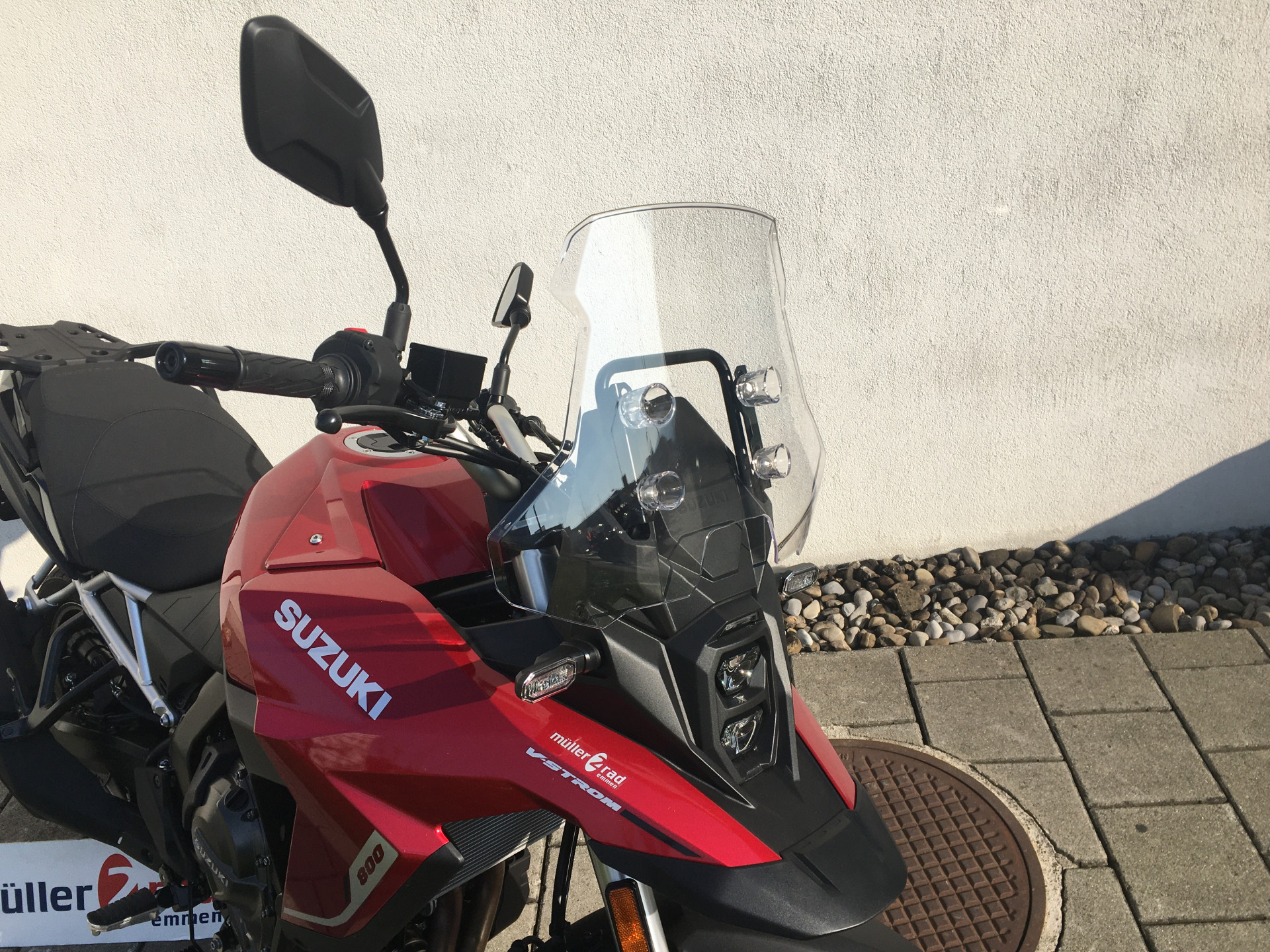 SUZUKI DL 800 V-Strom-showroom-element-3