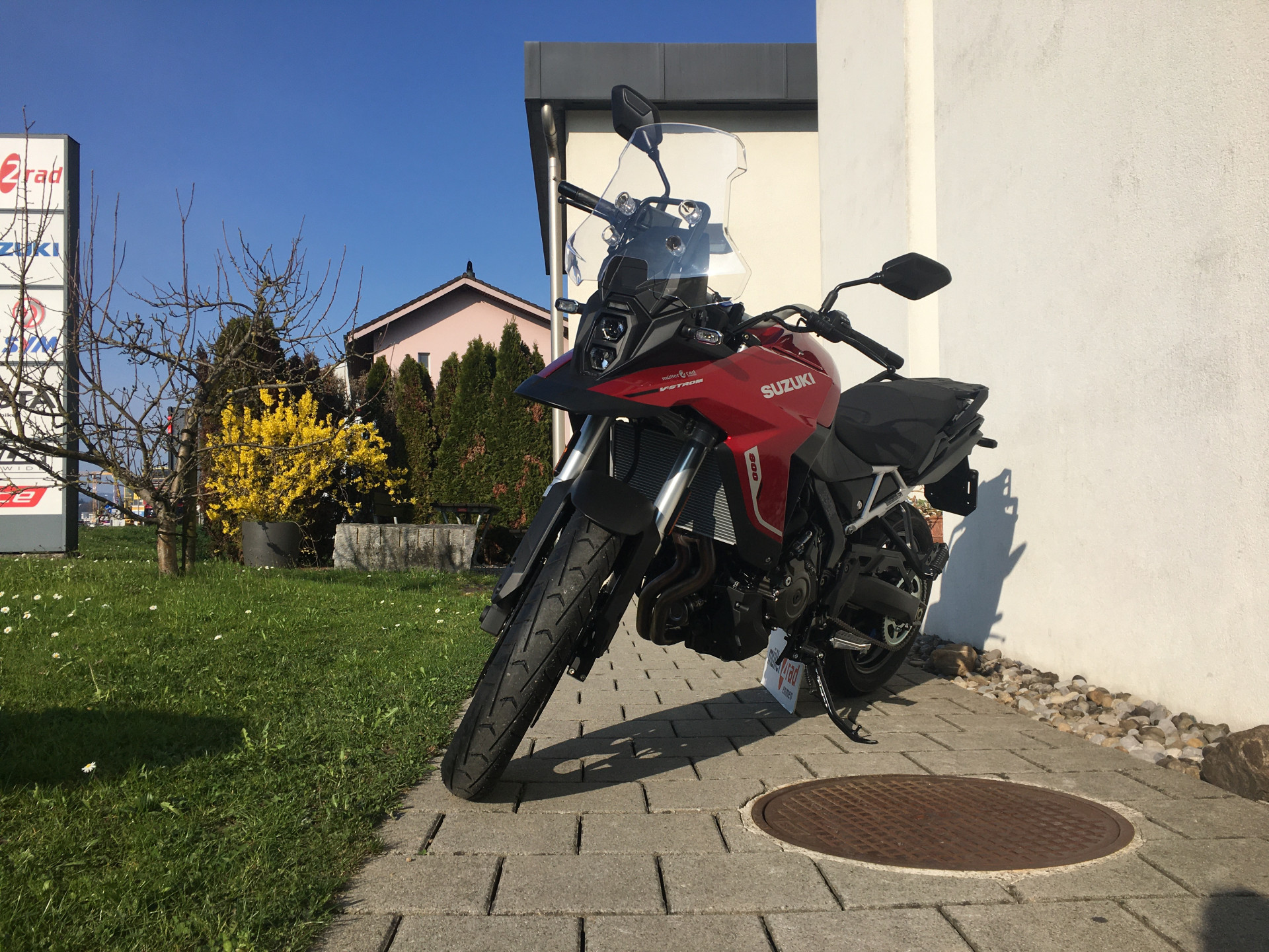 SUZUKI DL 800 V-Strom-showroom-element-1