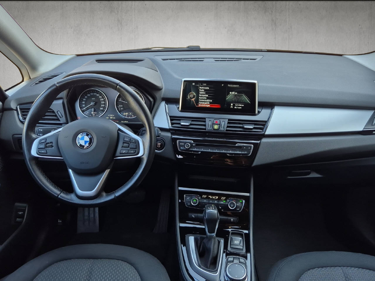 BMW 218d Gran Tourer-image-7