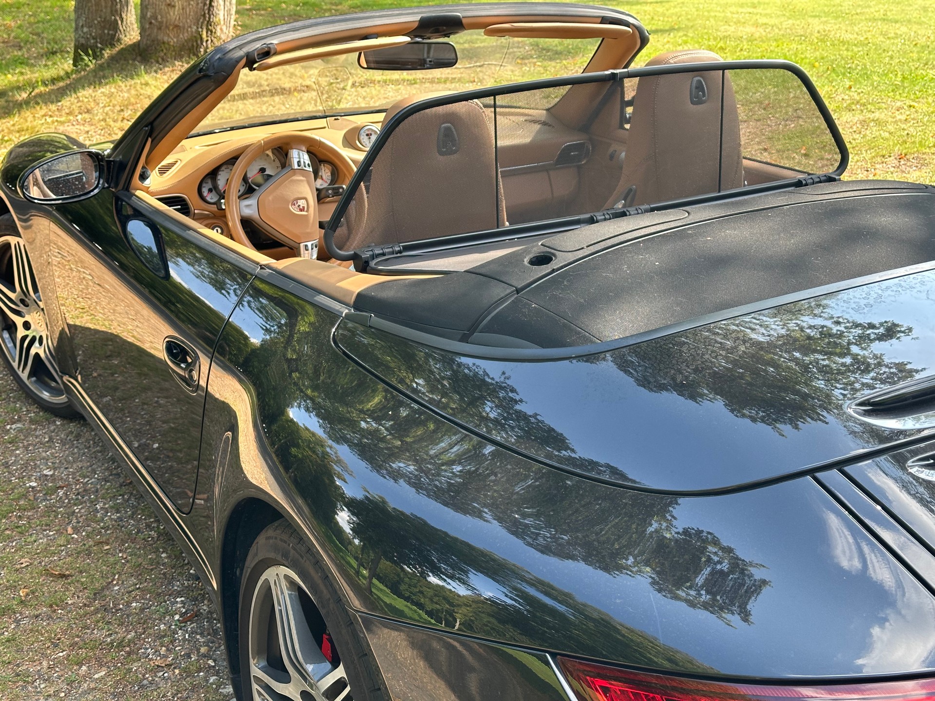 PORSCHE 911 Carrera 4S-image-7