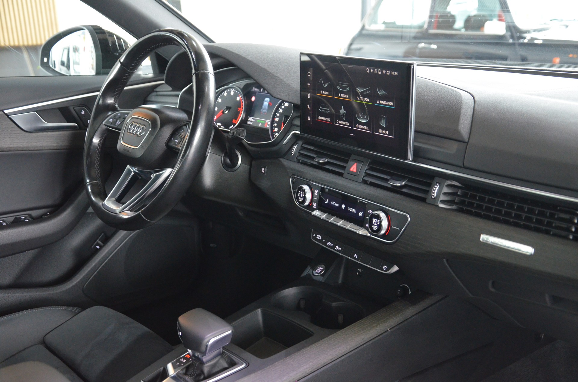 AUDI A4 Avant 40 TFSI S-tronic quattro*Frisch ab MFK,Audi Werksgarantie bis 12.2026*-image-11