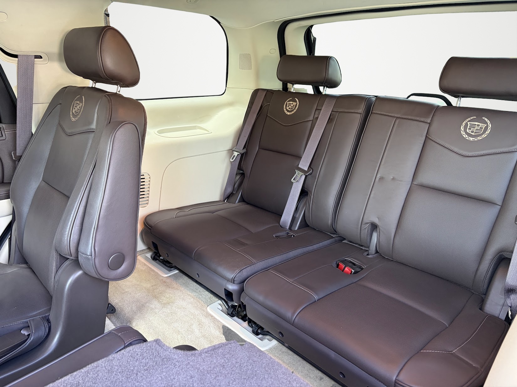 CADILLAC Escalade 6.2 Platinum Edition-image-11