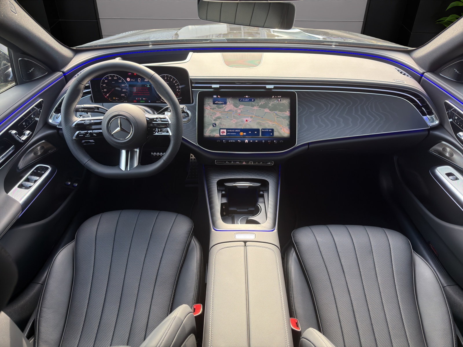 Image MERCEDES-BENZ E-400 E 400 e 4Matic 9G-Tronic