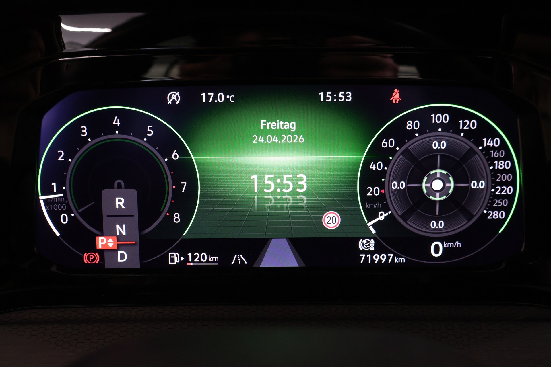 VW Golf 2.0 TSI GTI Clubsport 45 DSG-image-28