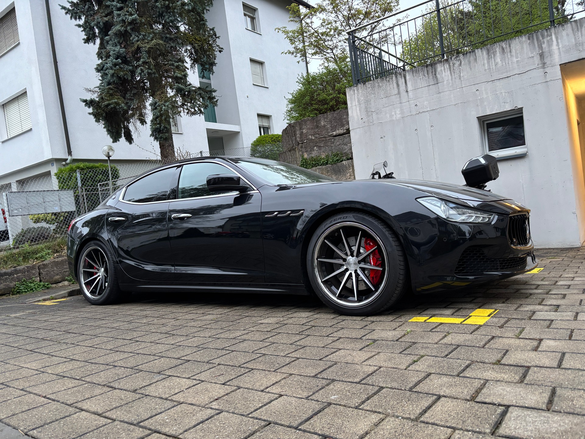 MASERATI Ghibli 3.0 V6 Automatica-image-1