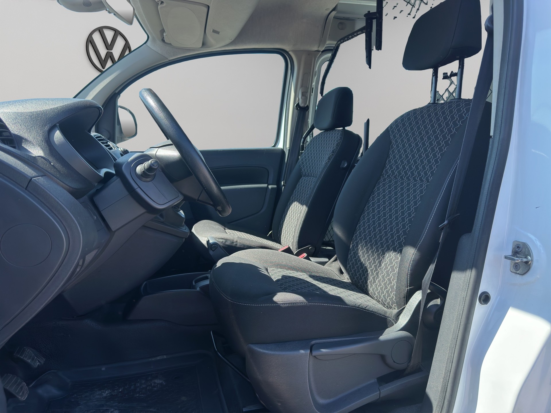 RENAULT Kangoo Medium 1.6 105 Business-image-8