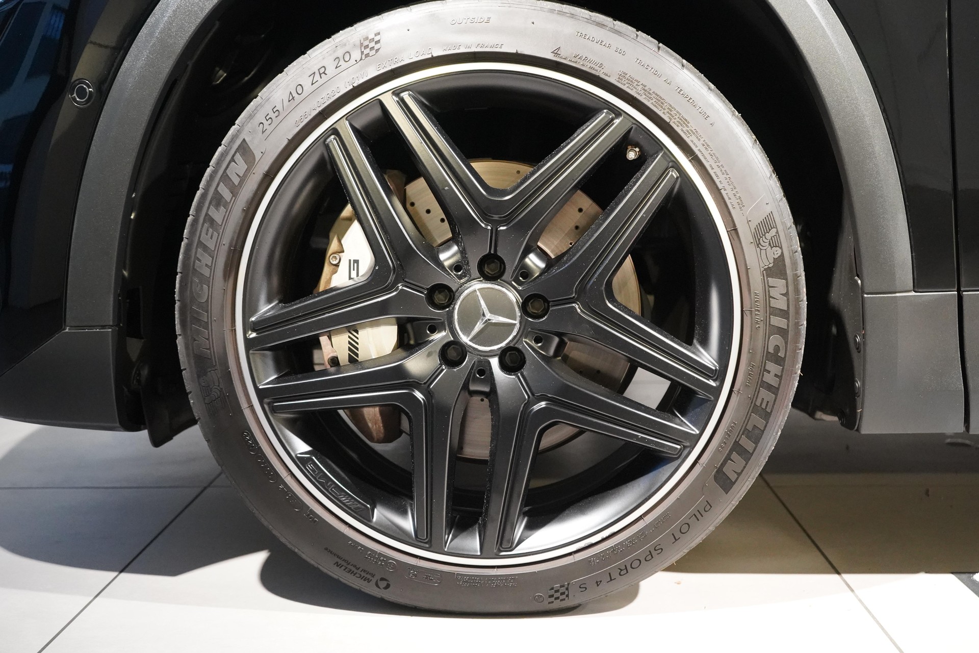 MERCEDES-BENZ GLA 35 AMG 4matic-image-13