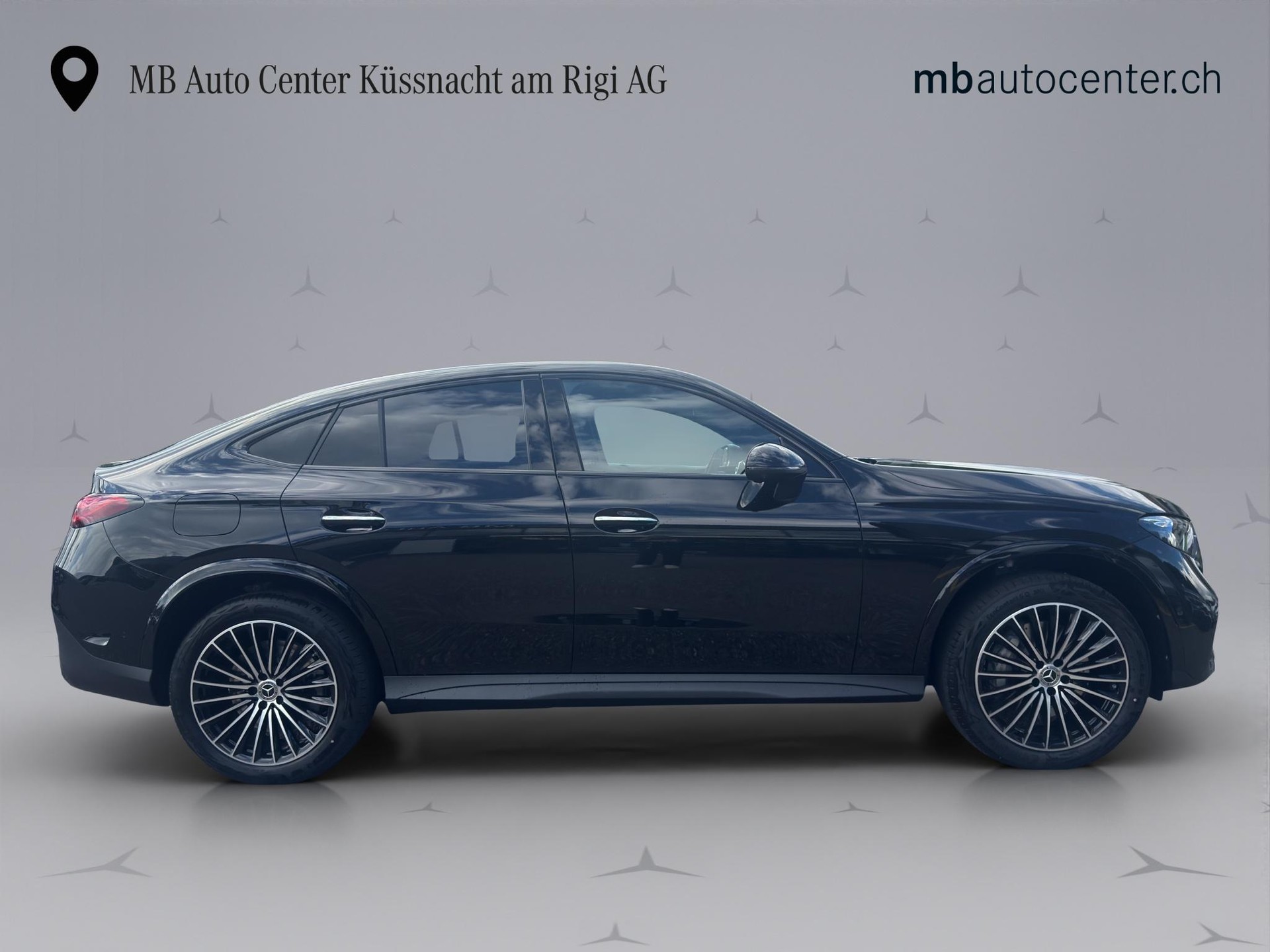 MERCEDES-BENZ GLC 300 e EQ Star AMG Line 4matic Coupé-image-6