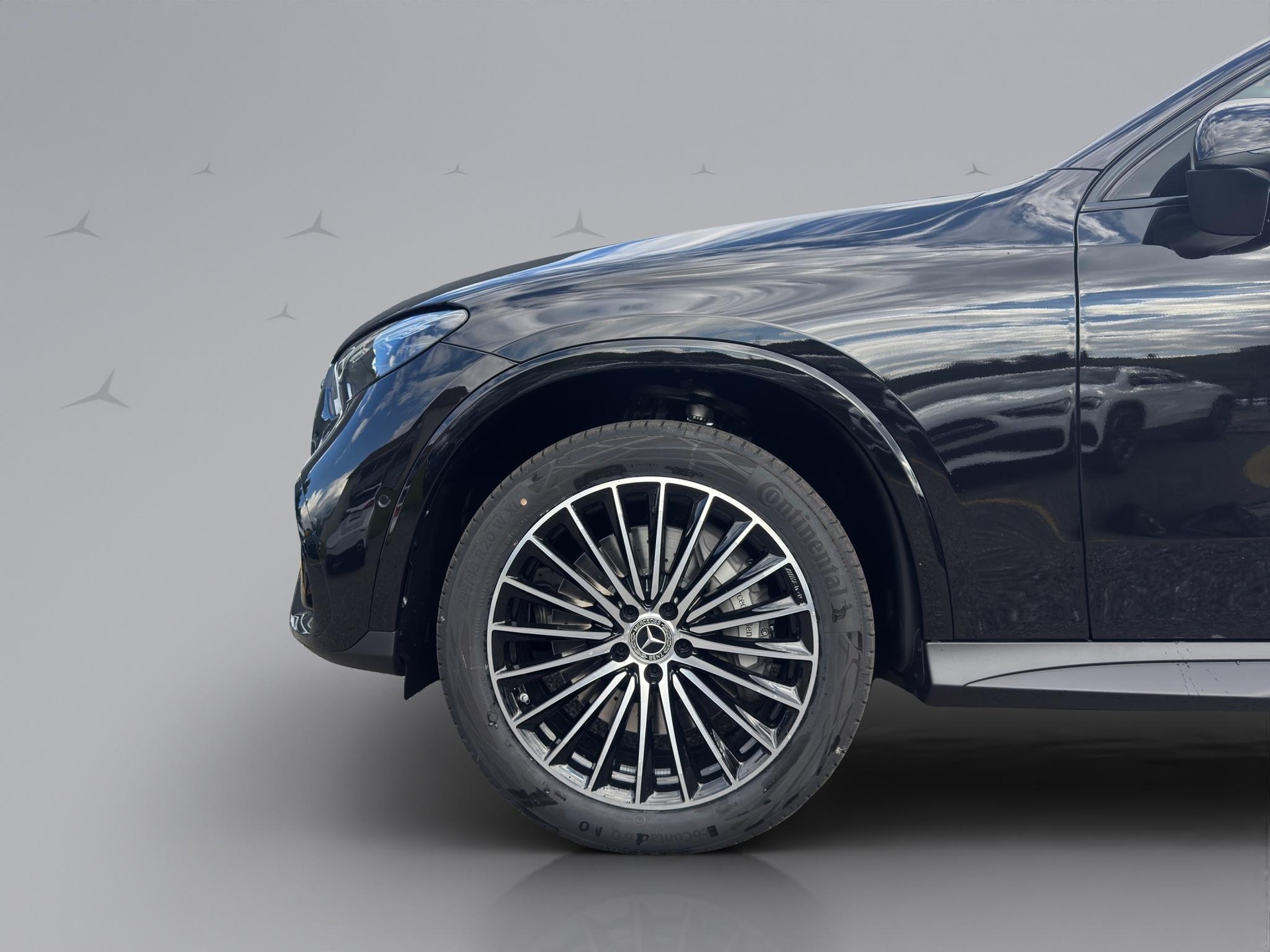 MERCEDES-BENZ GLC 300 e EQ Star AMG Line 4matic Coupé-image-18