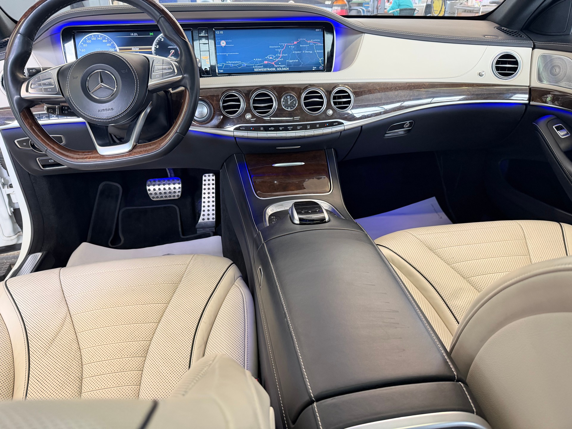 MERCEDES-BENZ S 500 4Matic 9G-Tronic-image-10
