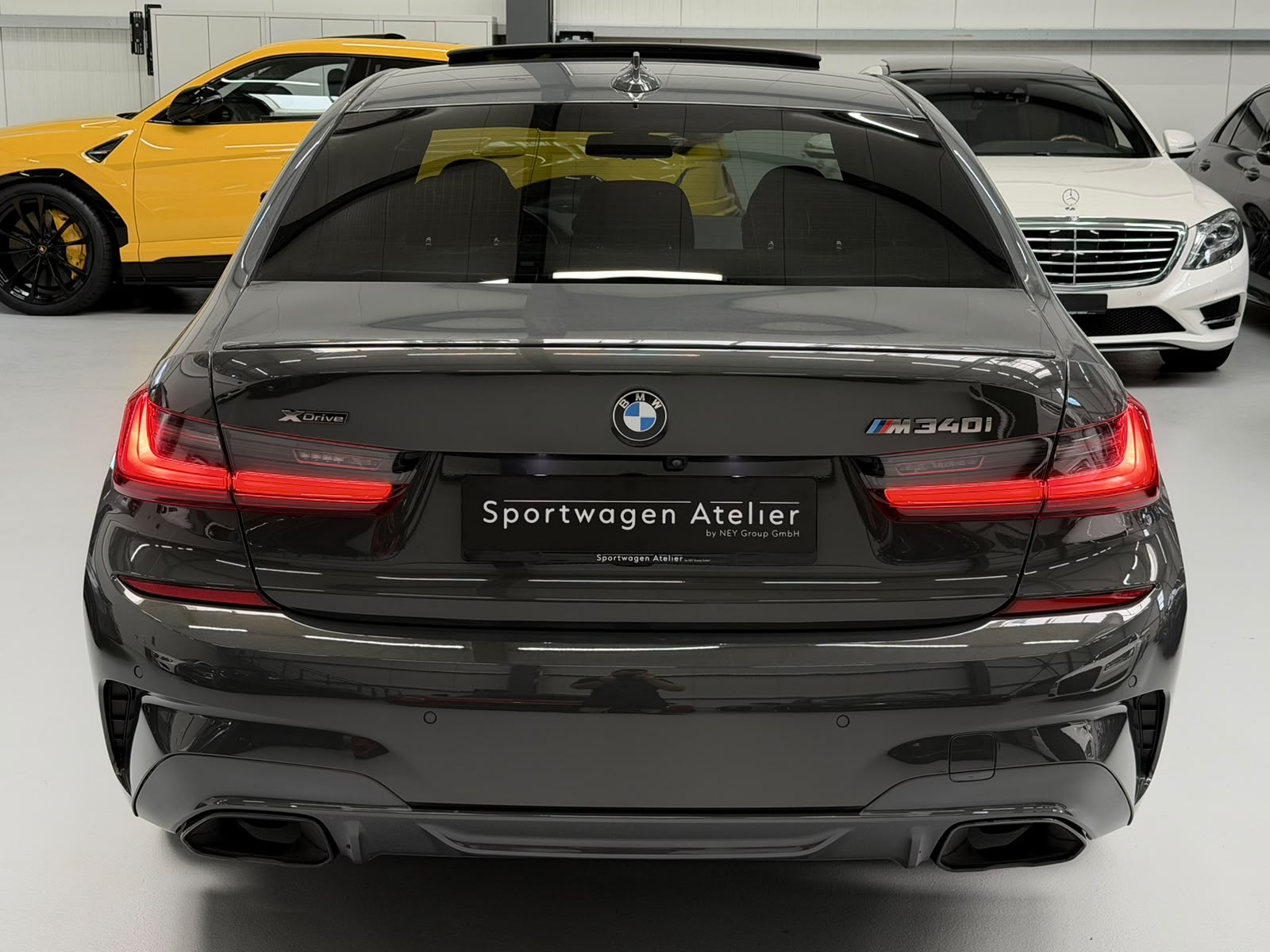 BMW M340i xDrive 48V Steptronic-image-8