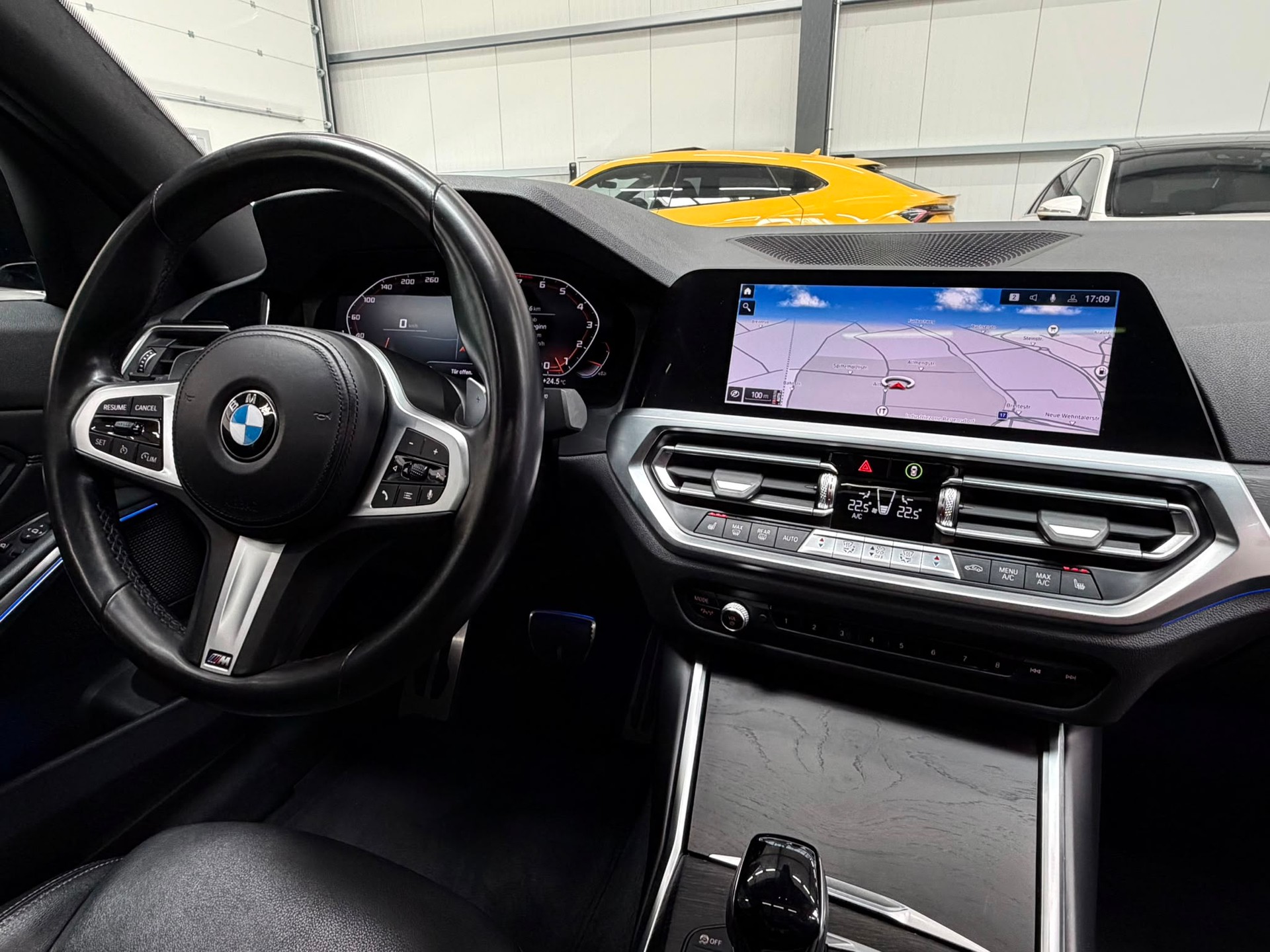 BMW M340i xDrive 48V Steptronic-image-16