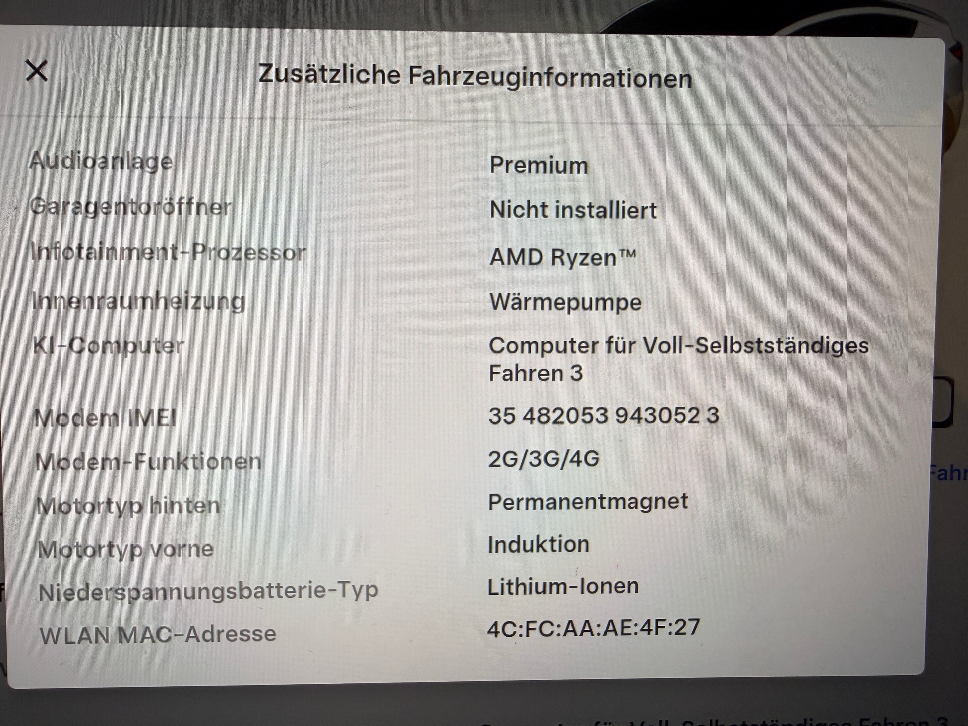 TESLA Model Y Long Range 533 km (WLTP) 514PS SOH 95% Made in Berlin CH-Auto mit Werksgarantie-image-7