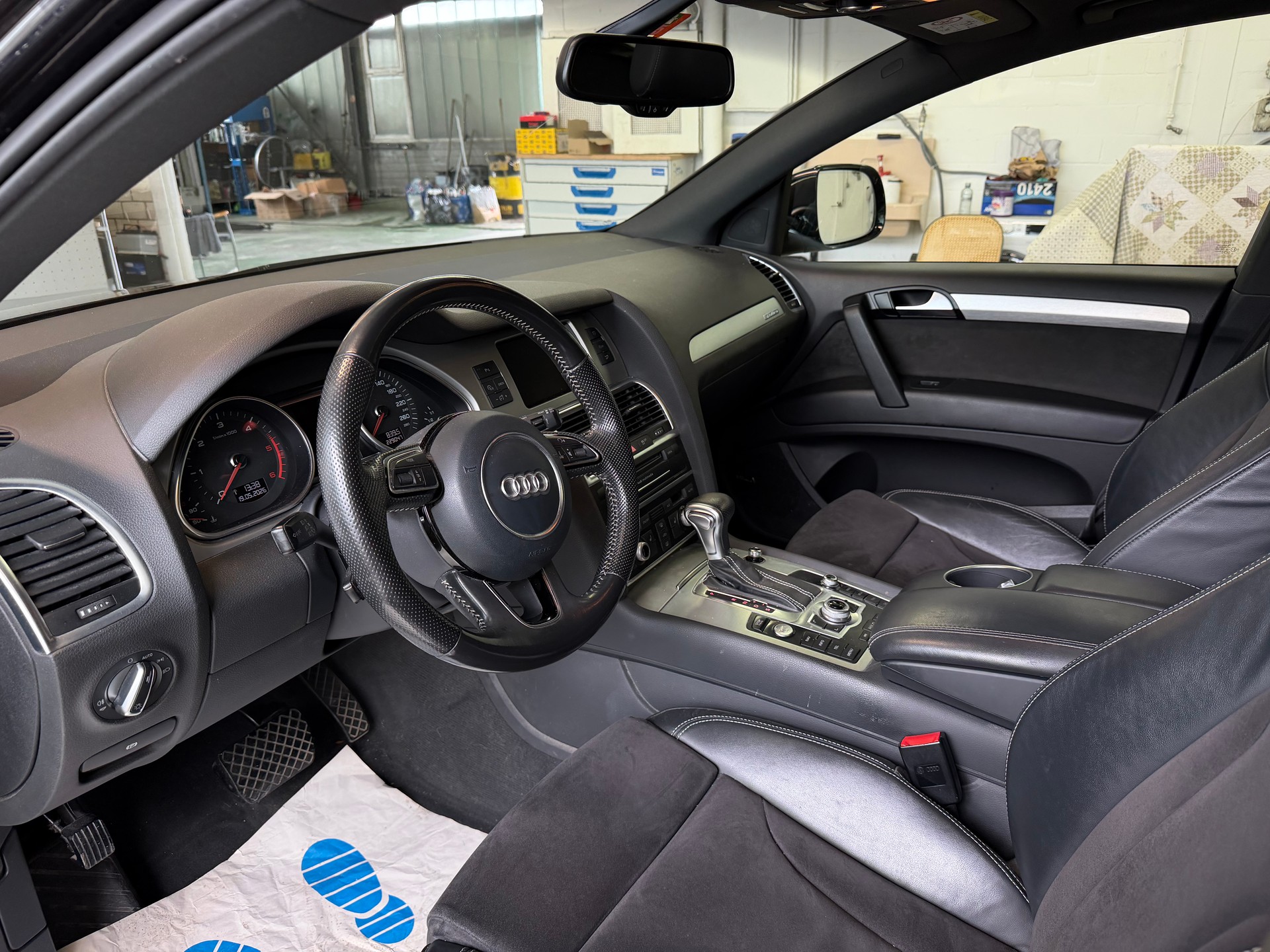 AUDI Q7 3.0 TDI addBlue quattro tiptronic | MFK 04.2025 | AHK 3.2t. | 7-Plätzer | S-Line-image-7