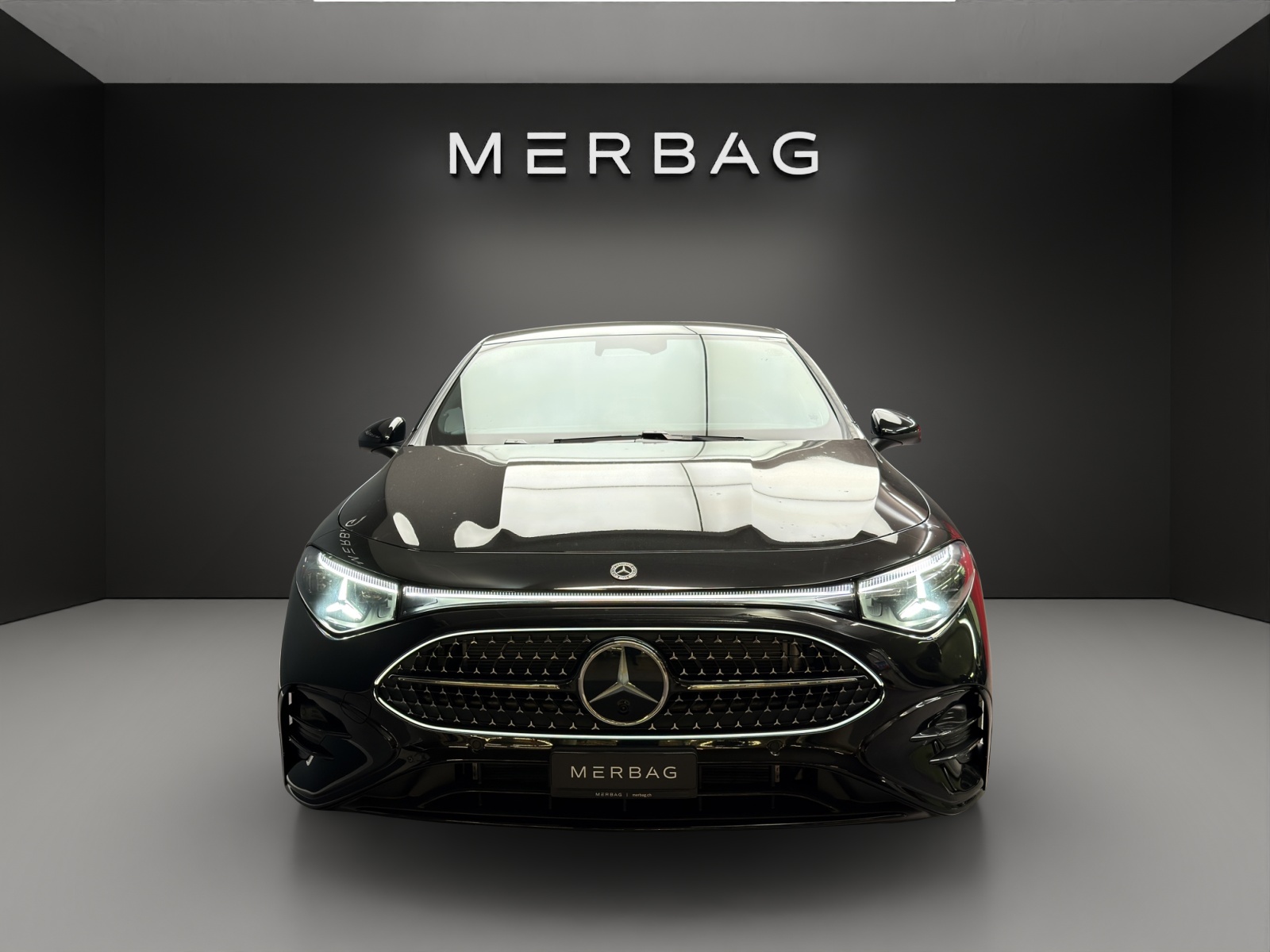 MERCEDES-BENZ CLA 220 4MATIC-image-1