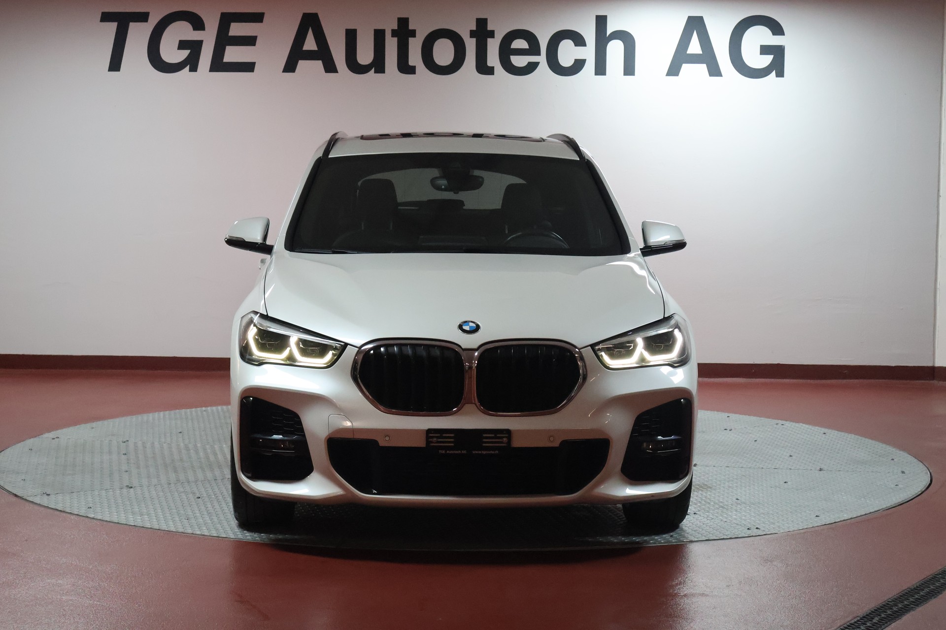 BMW X1 xDrive 25d M Sport Steptronic-image-2