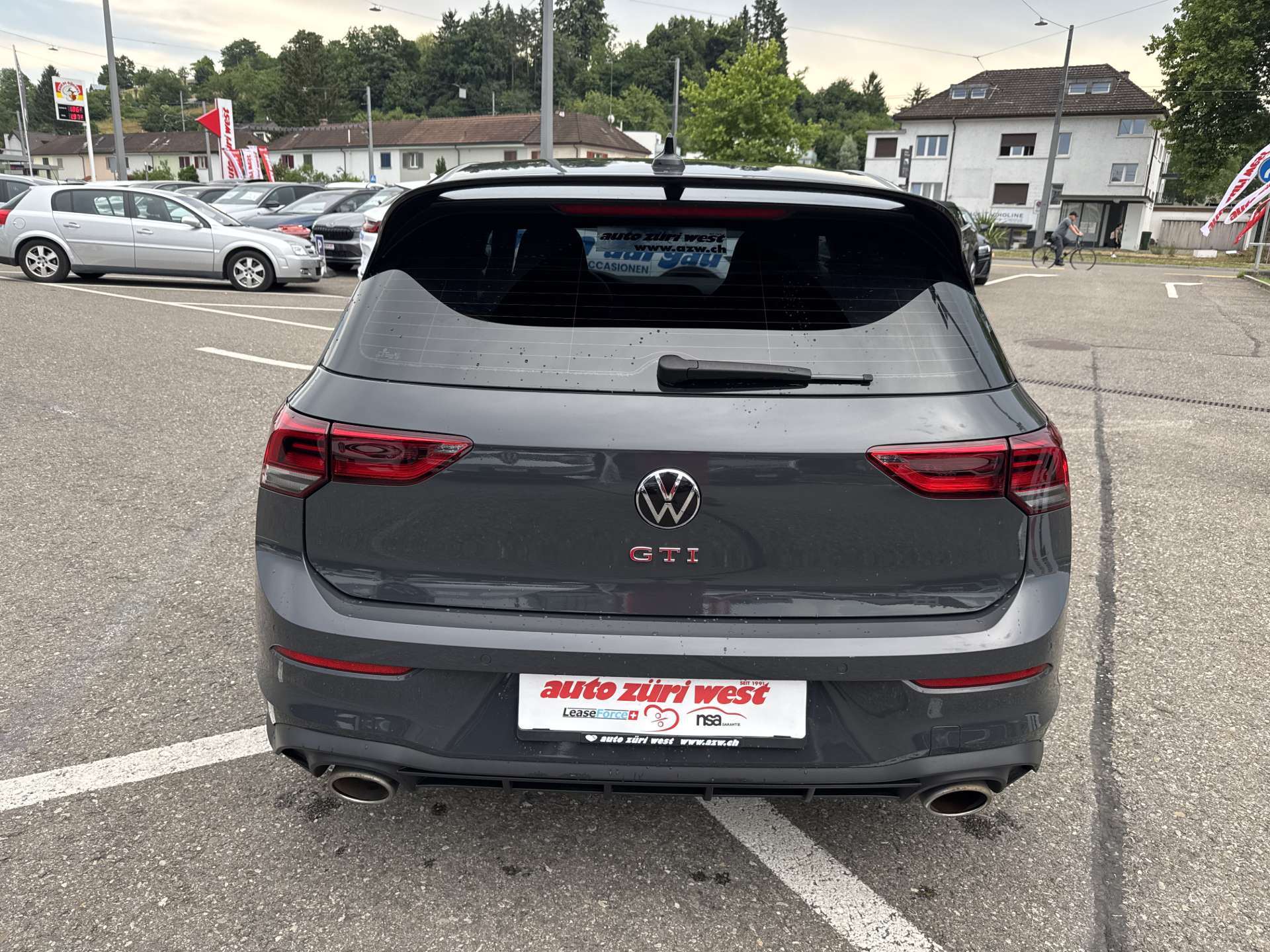 VW Golf 2.0 TSi GTi Clubsport 301PS DSG-Automat-image-14