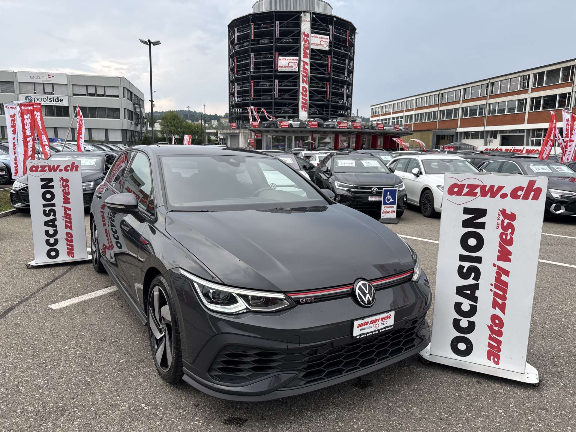 VW Golf 2.0 TSi GTi Clubsport 301PS DSG-Automat-image-0
