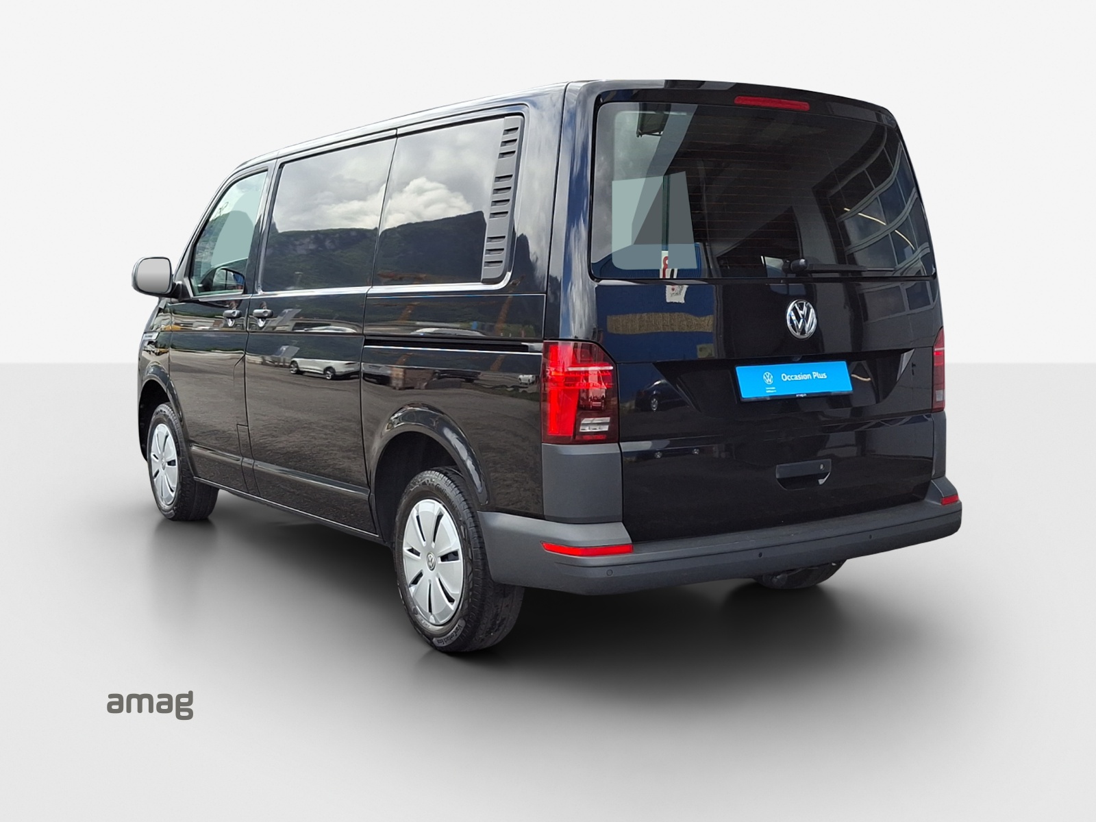 VW T6.1 2.0 TDI Entry-showroom-element-2