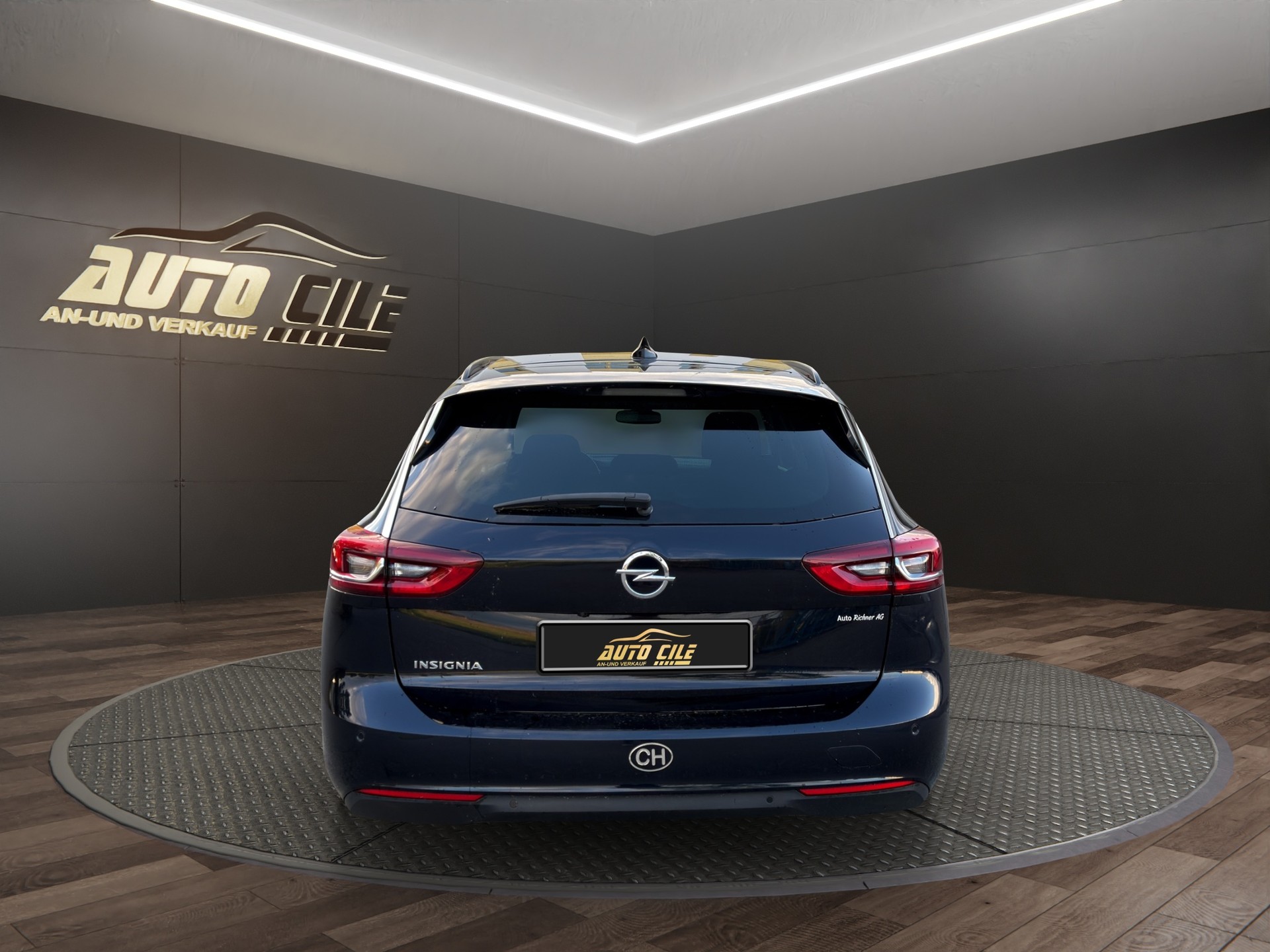 OPEL Insignia 1.6 CDTI Sports Tourer Excellence Automatic-image-6