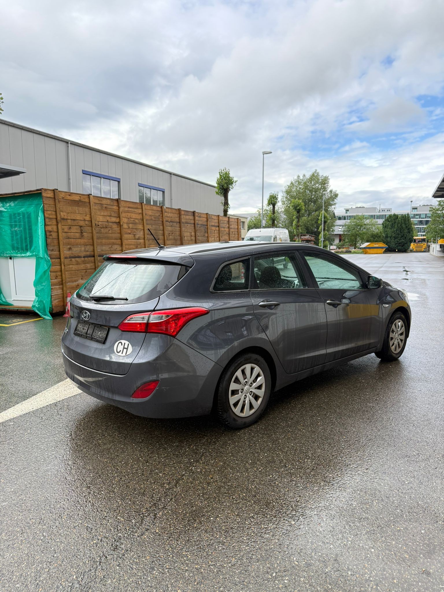 HYUNDAI i30 Wagon 1.4 Pica-image-4