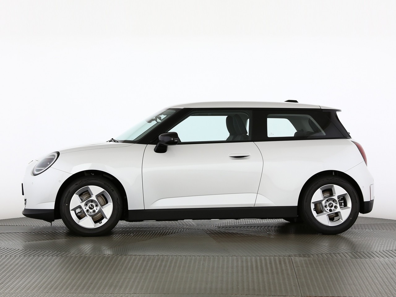 MINI Cooper E-image-2