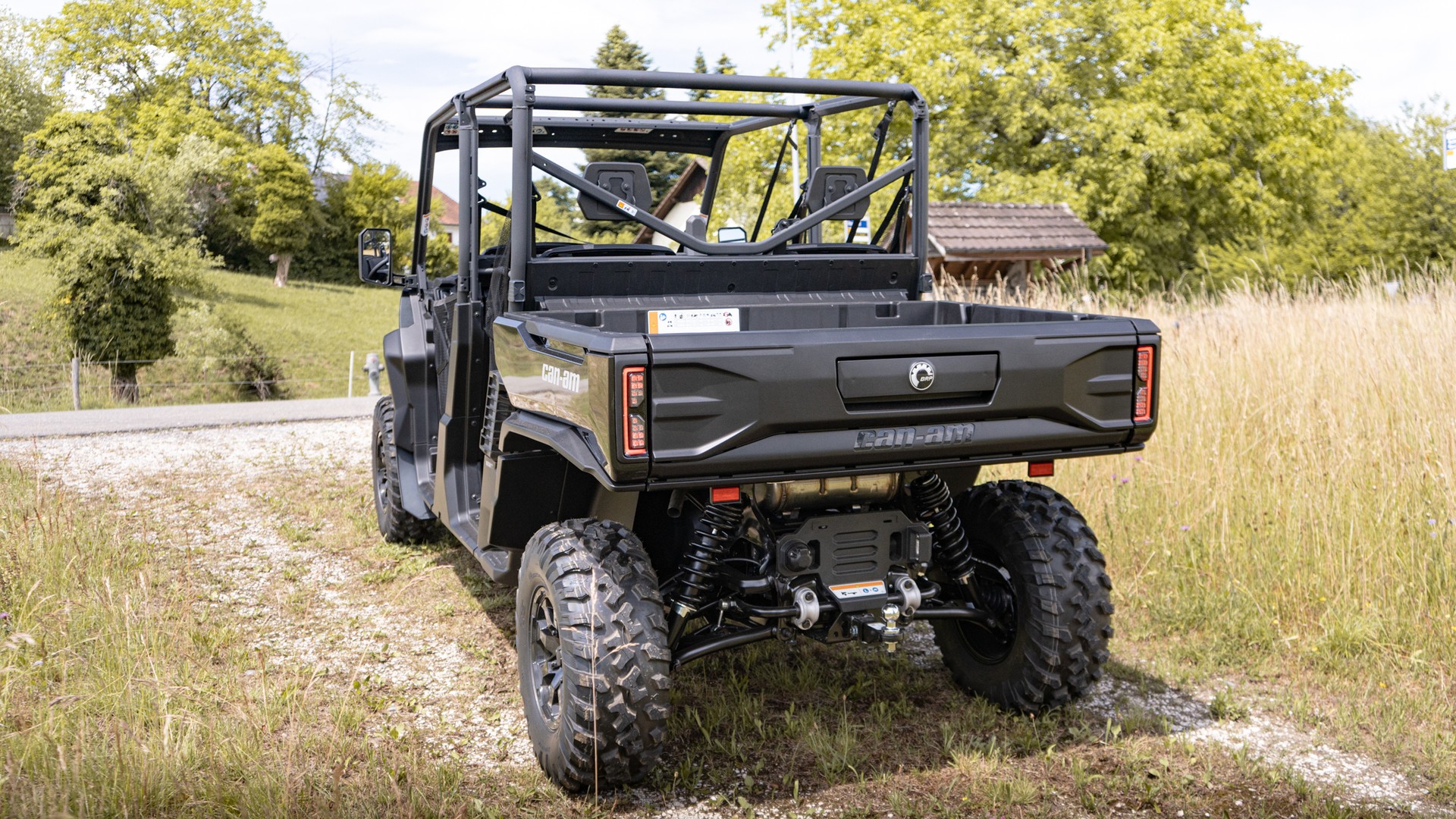 CAN-AM HD11 MAX XU-showroom-element-2