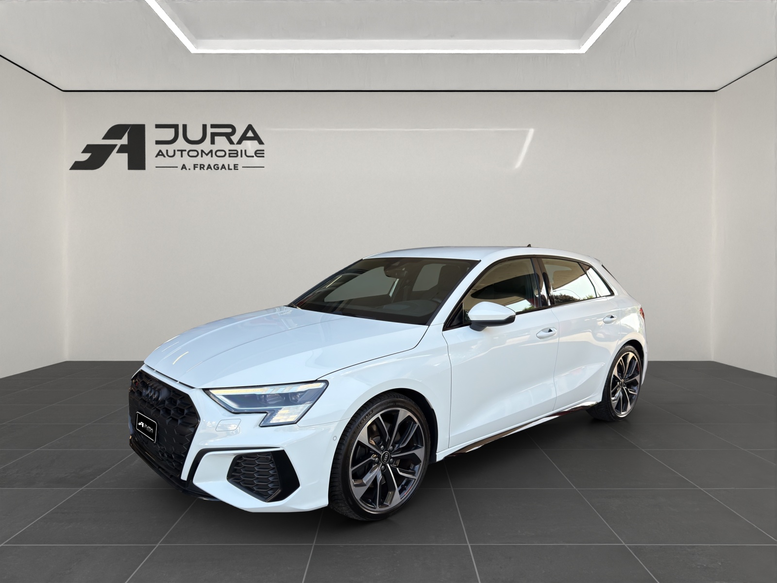AUDI S3 Sportback 2.0 TFSI quattro S-Tronic-image-1