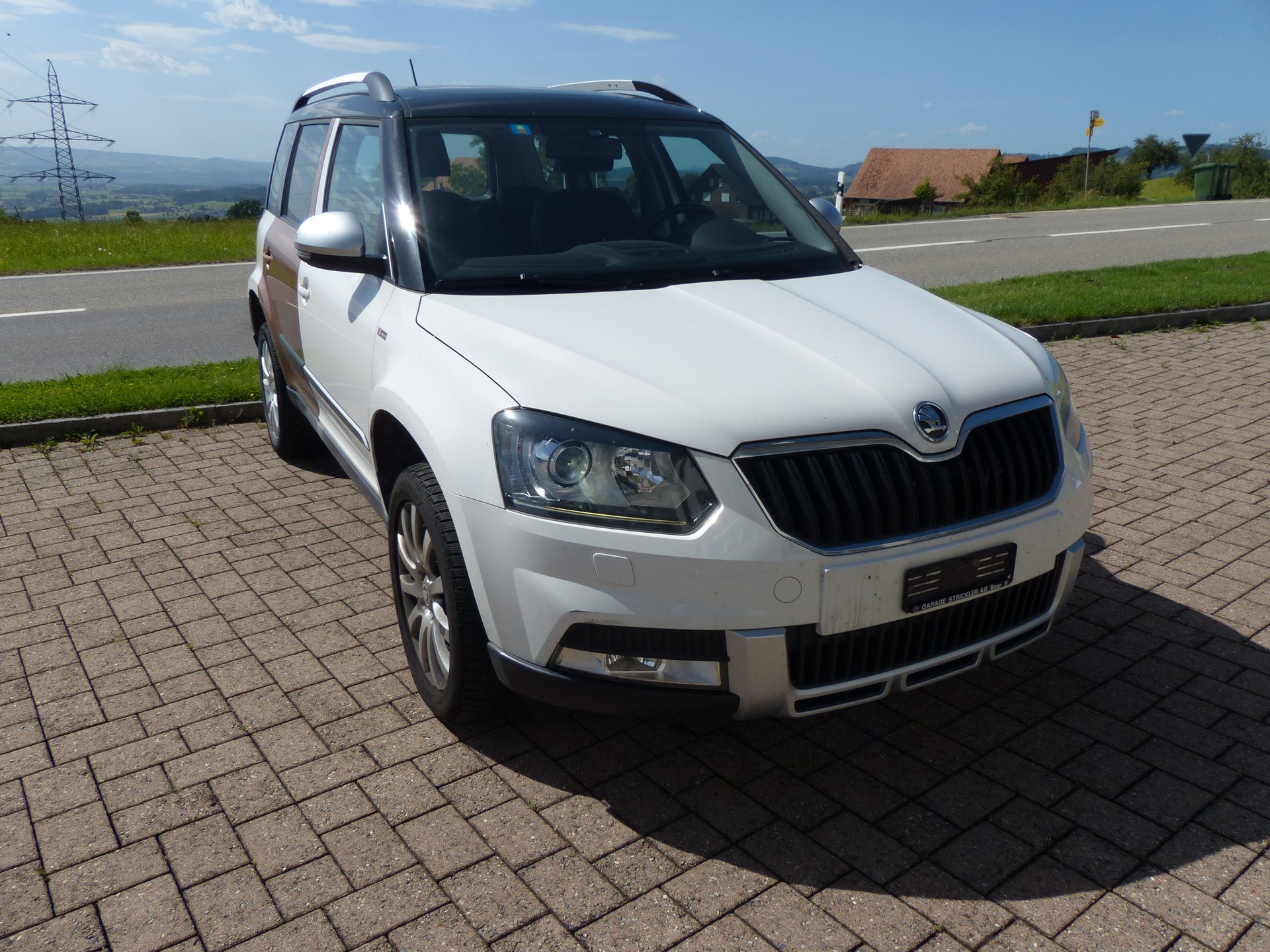 SKODA Yeti 1.8 TSI Ambition 4x4-image-2