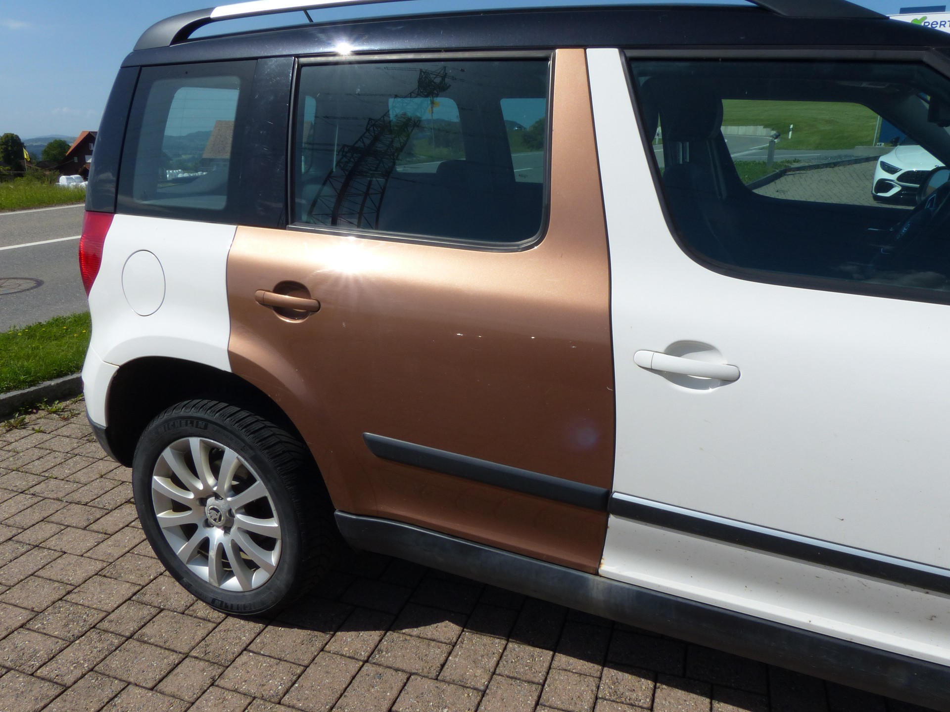 SKODA Yeti 1.8 TSI Ambition 4x4-image-18