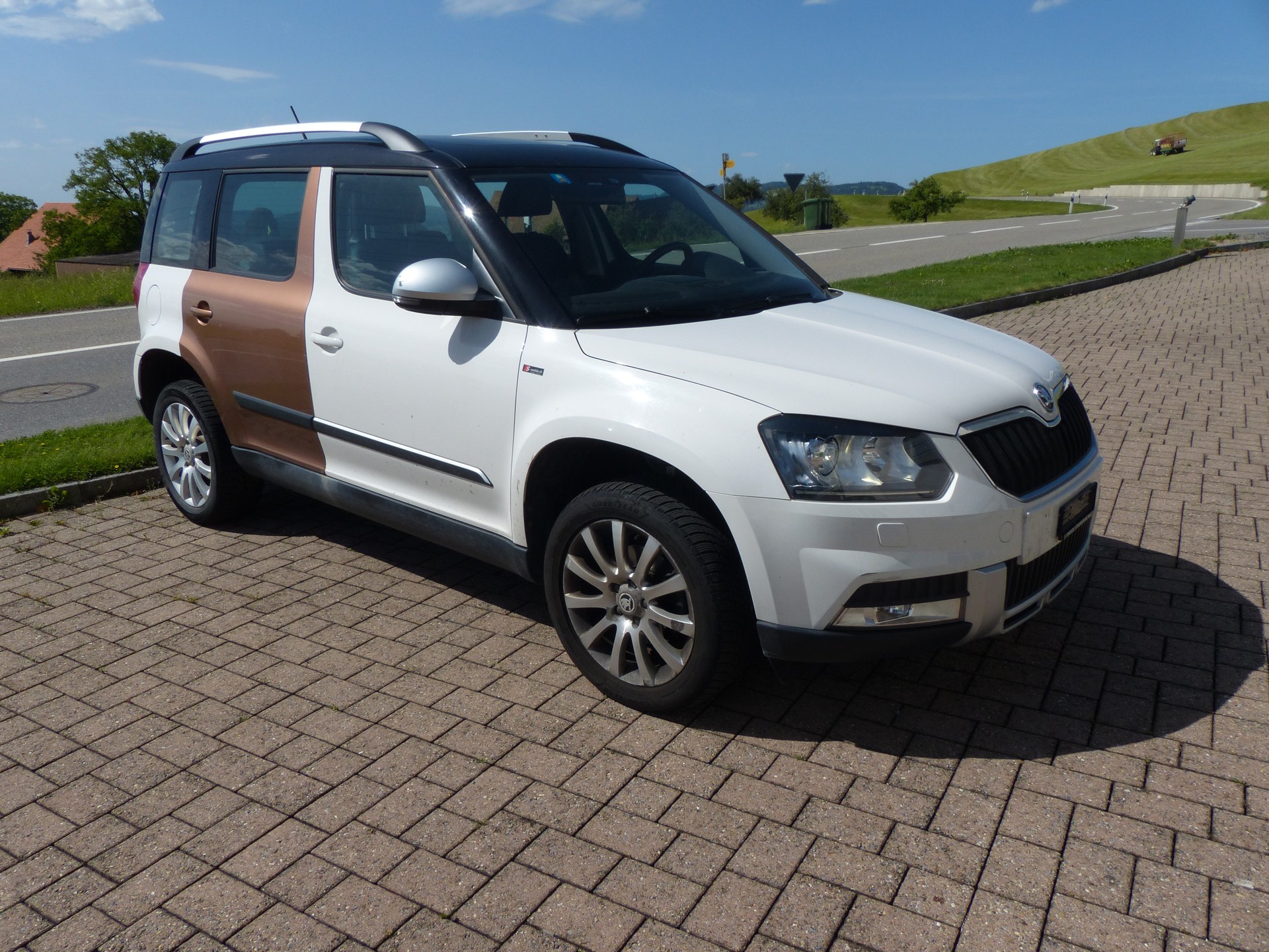 SKODA Yeti 1.8 TSI Ambition 4x4-image-4