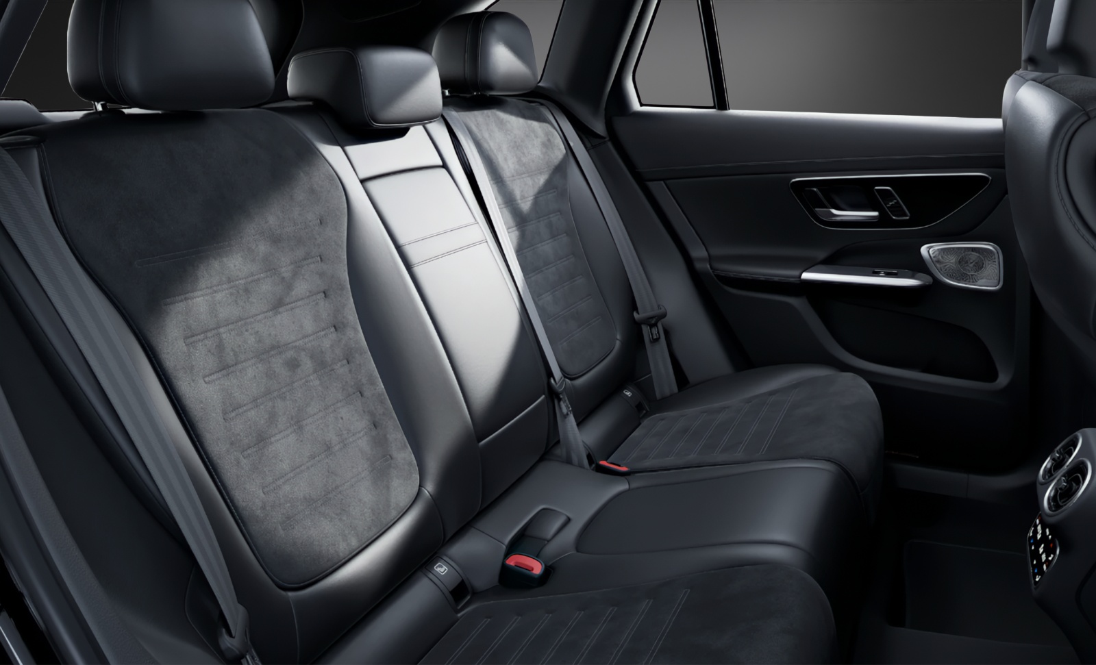 MERCEDES-BENZ GLC 300 4Matic 9G-Tronic-image-8