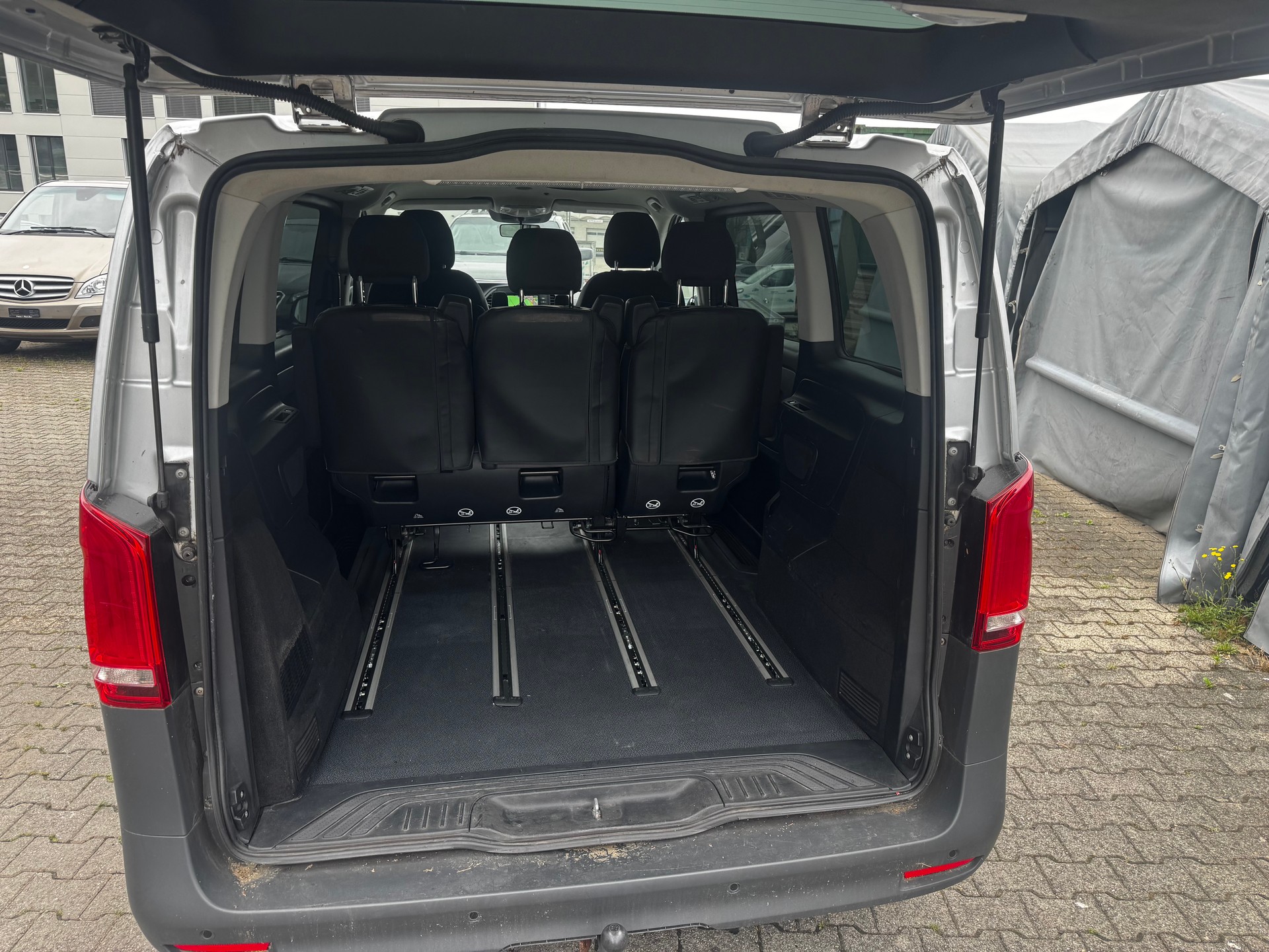 MERCEDES-BENZ Vito 119 CDI Pro Tourer 4Matic 9G-Tronic-image-7