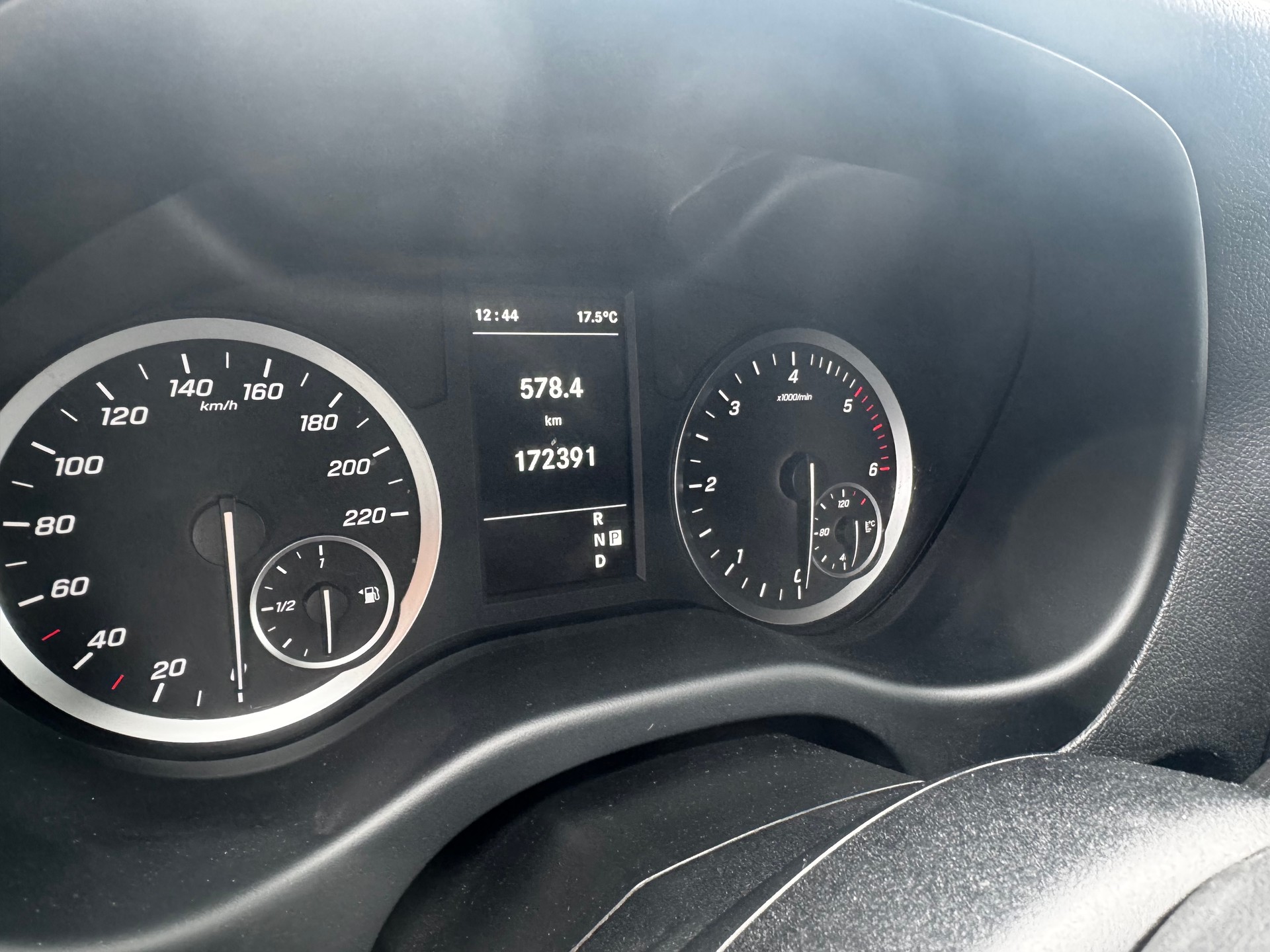 MERCEDES-BENZ Vito 119 CDI Pro Tourer 4Matic 9G-Tronic-image-8