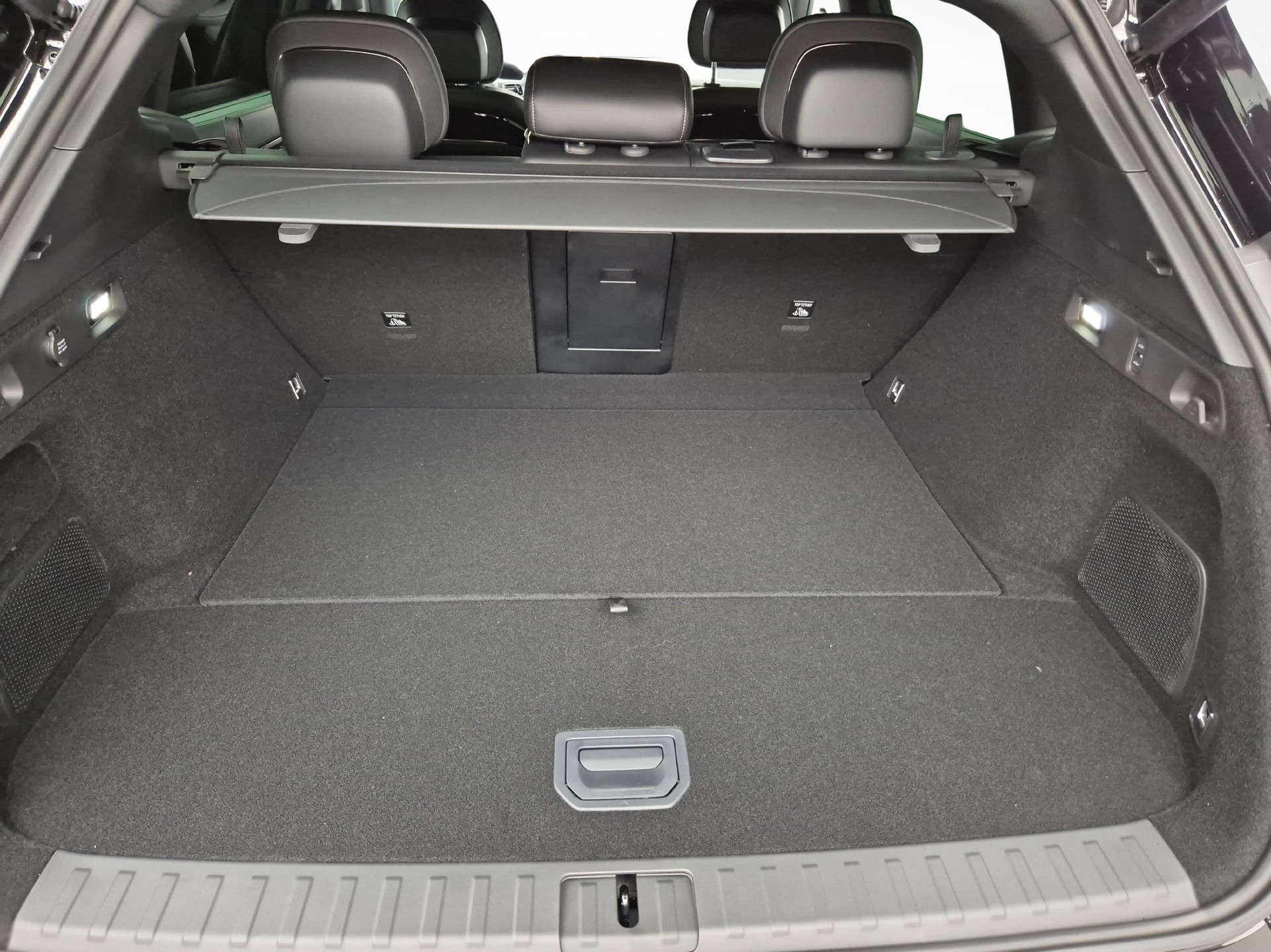 ZEEKR 7X Privilege AWD - ab 1.29% Leasing möglich-image-11