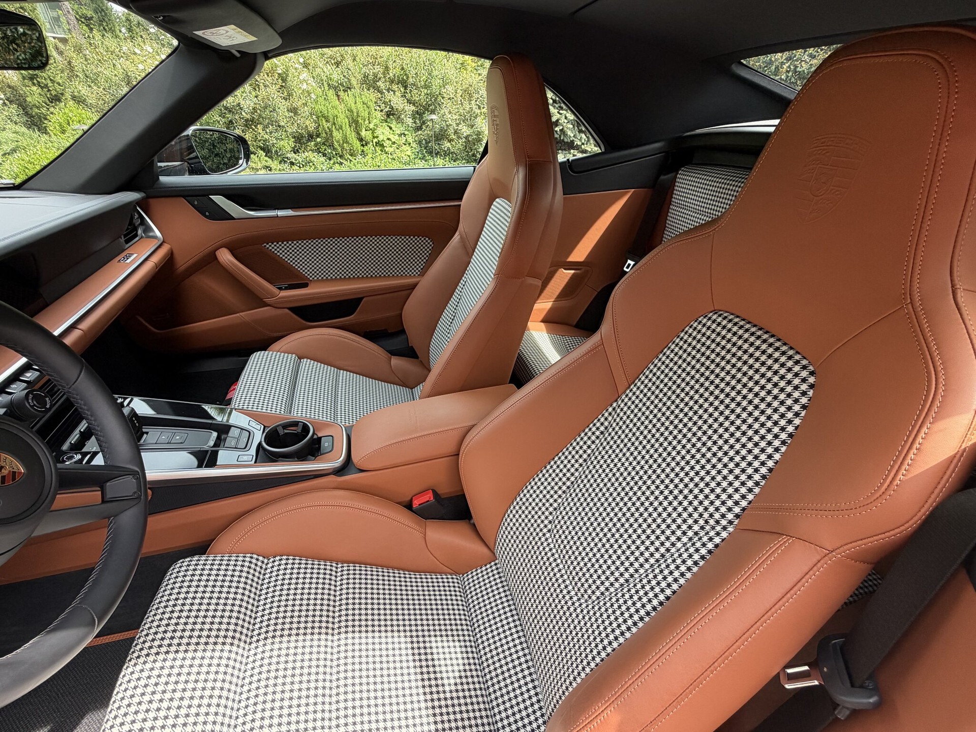 PORSCHE 3.0 Carrera 4 PDK-image-4