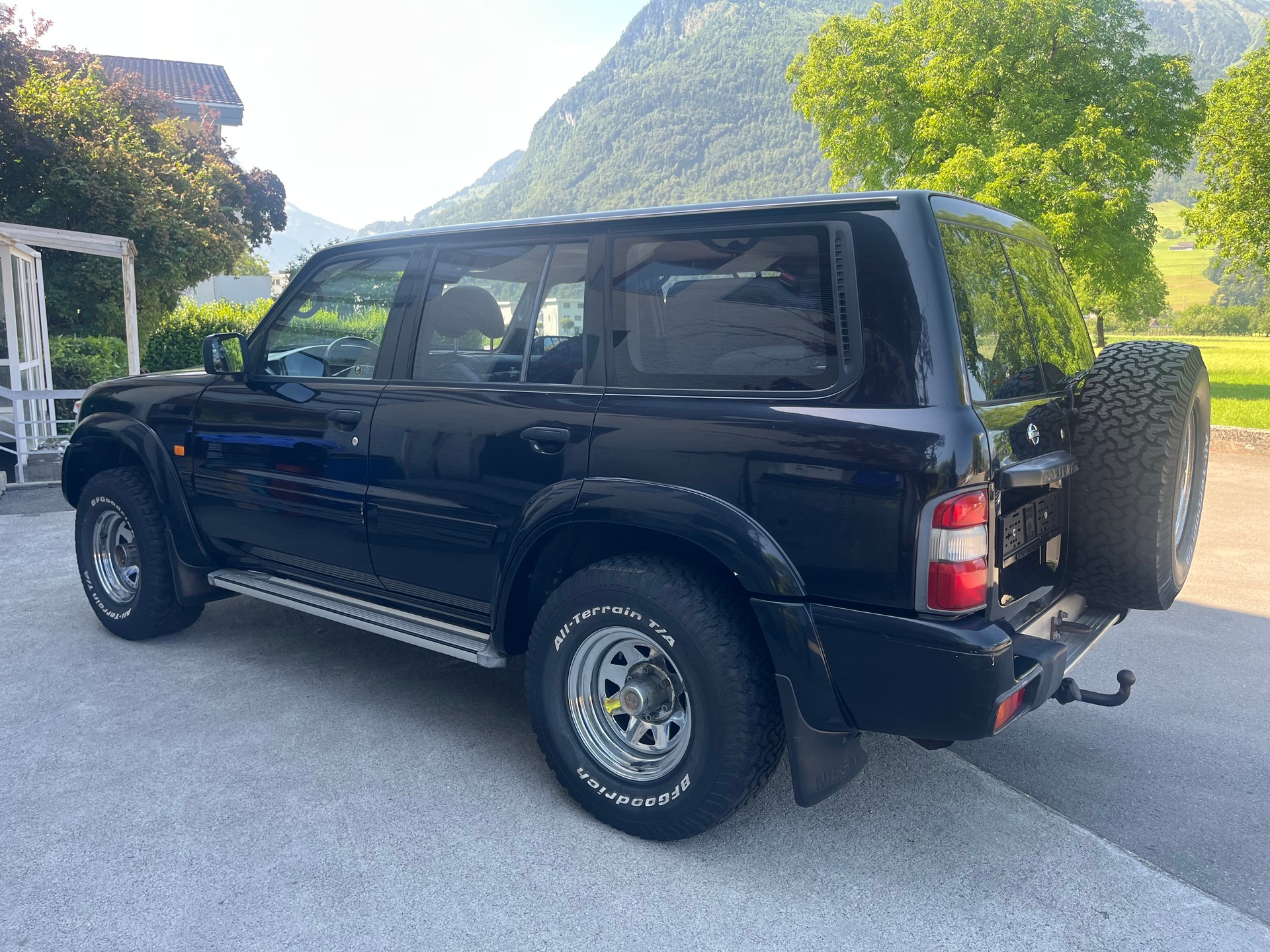 NISSAN Patrol 3.0 Di Luxury Wagon-image-9