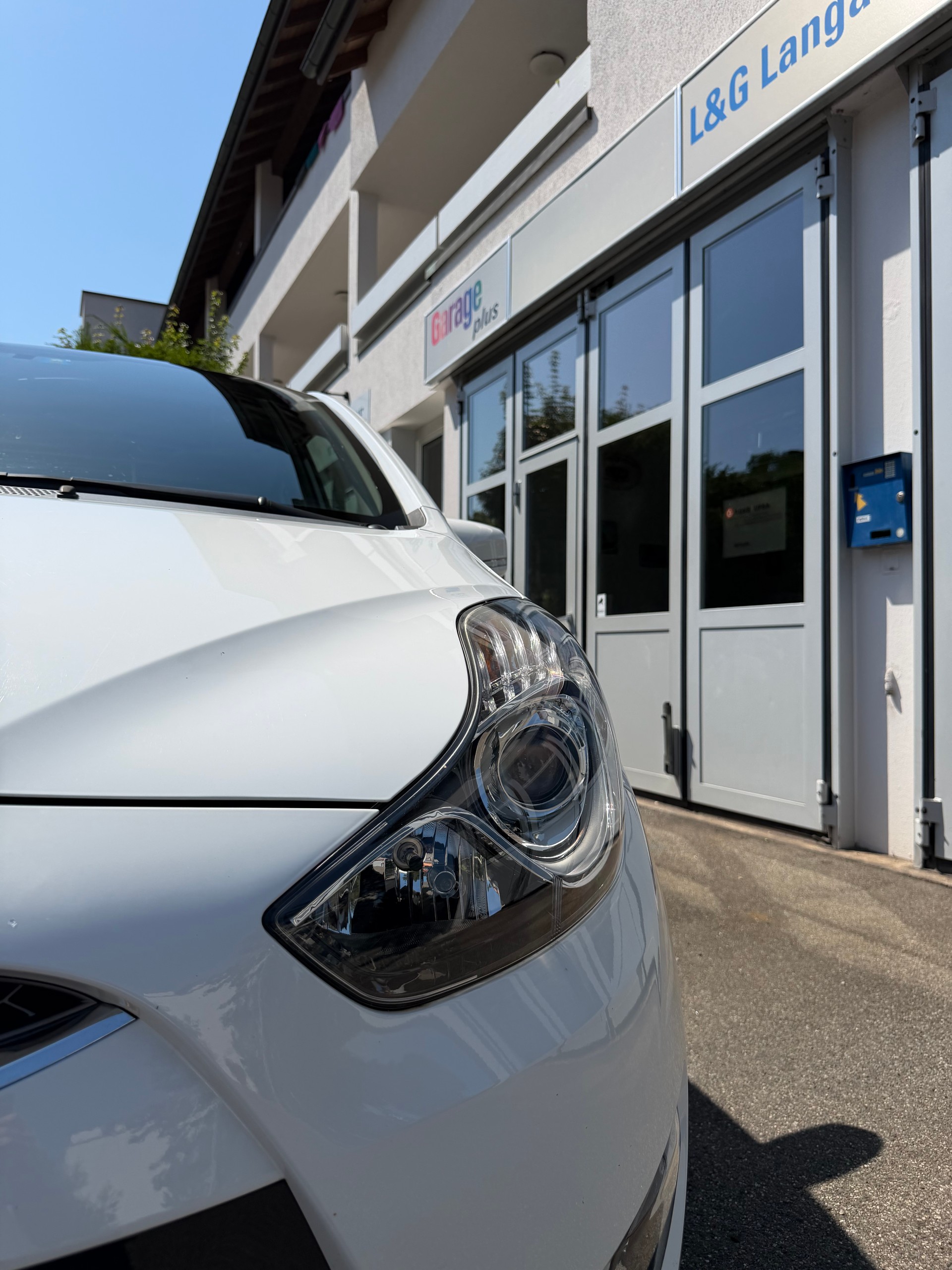 HYUNDAI iX20 1.6 Premium-image-10