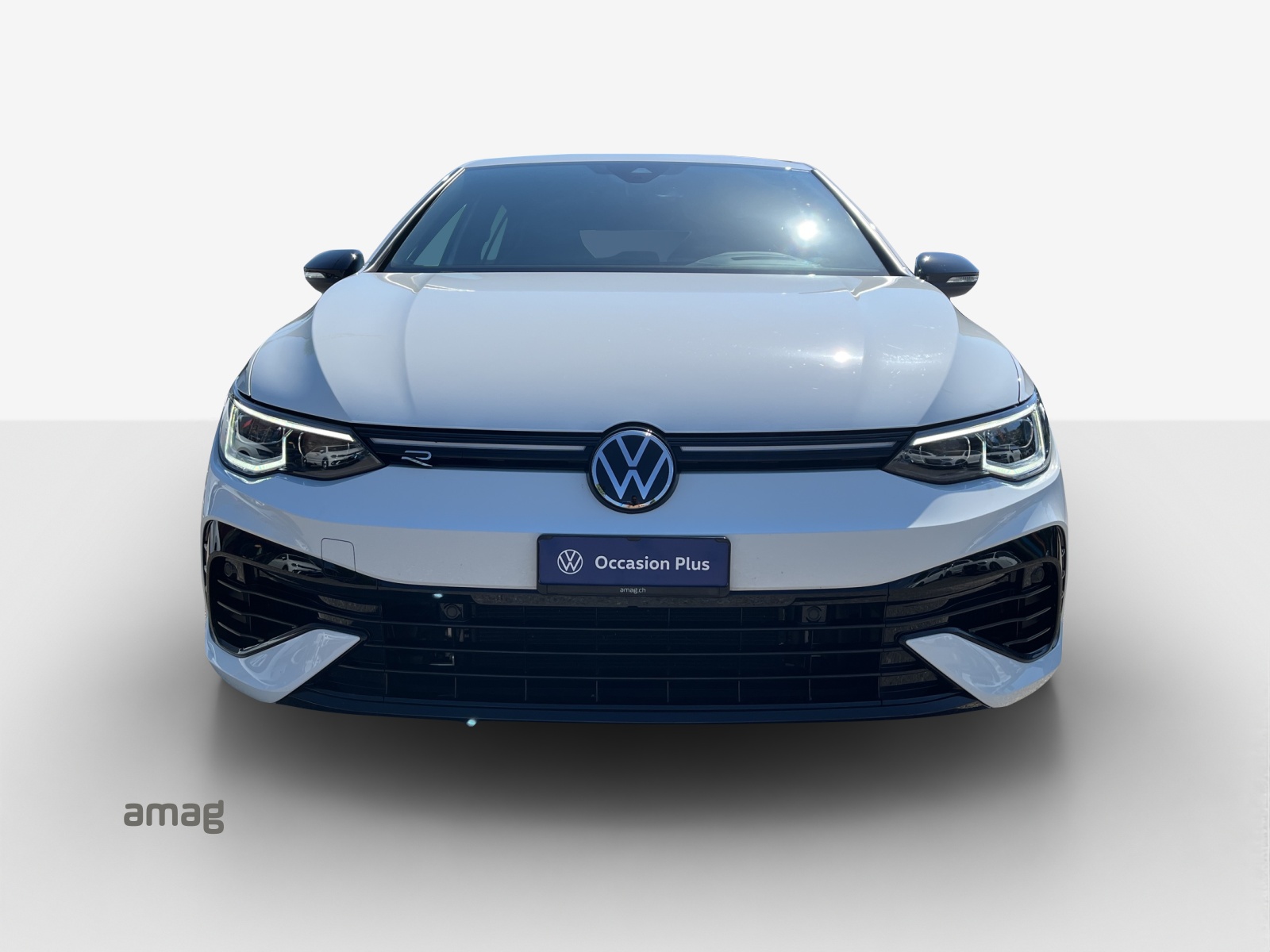 VW Golf 2.0 TSI R DSG 4Motion-image-6