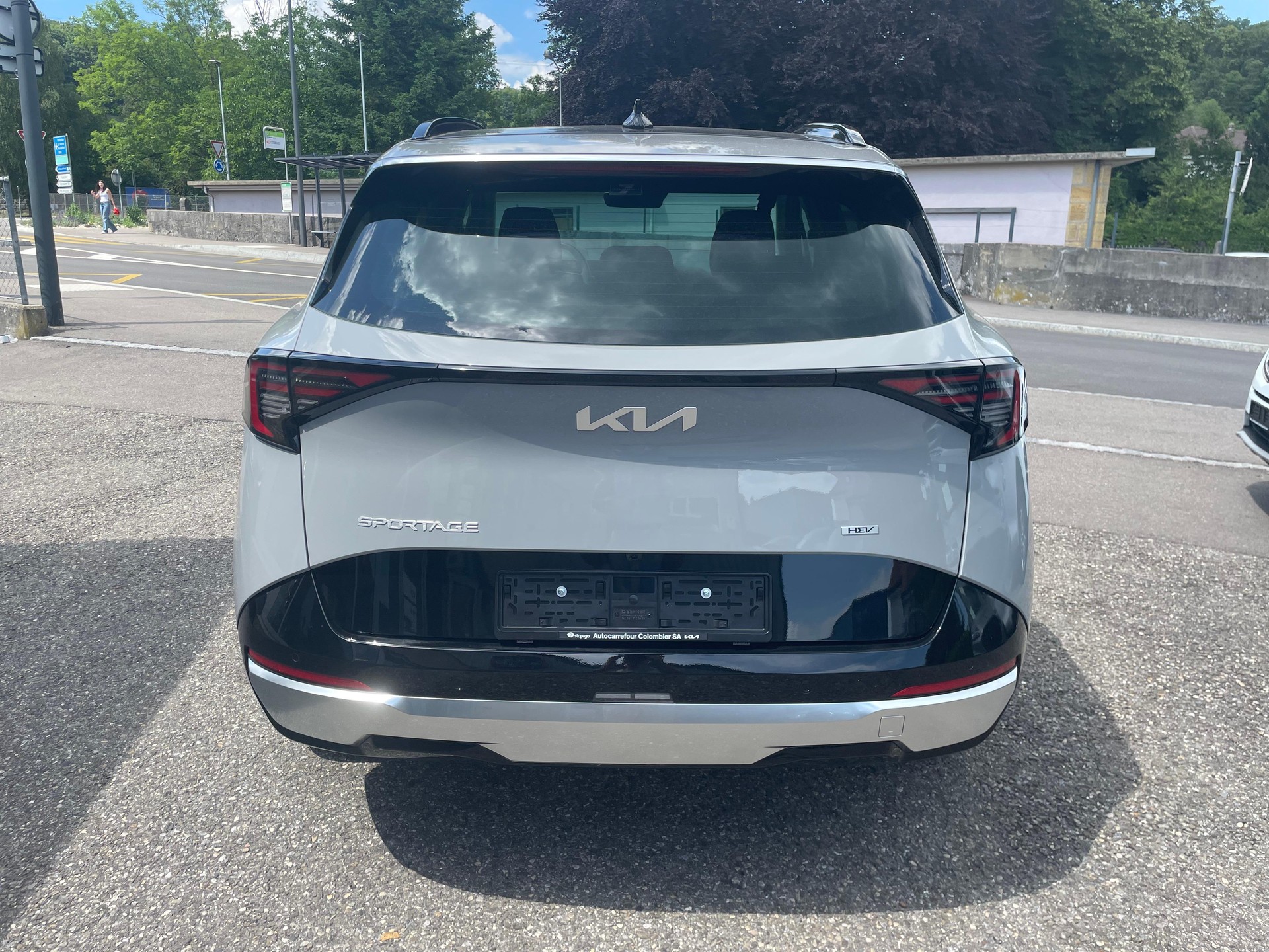 KIA Sportage 1.6 T-GDi Hybrid Style-image-3