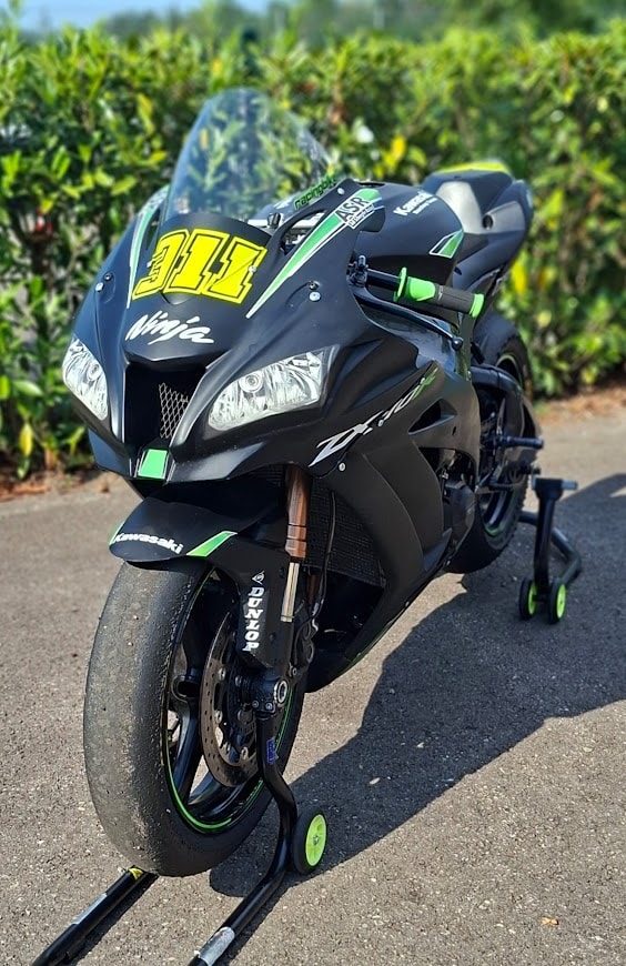KAWASAKI Ninja ZX-10R ABS-image-1