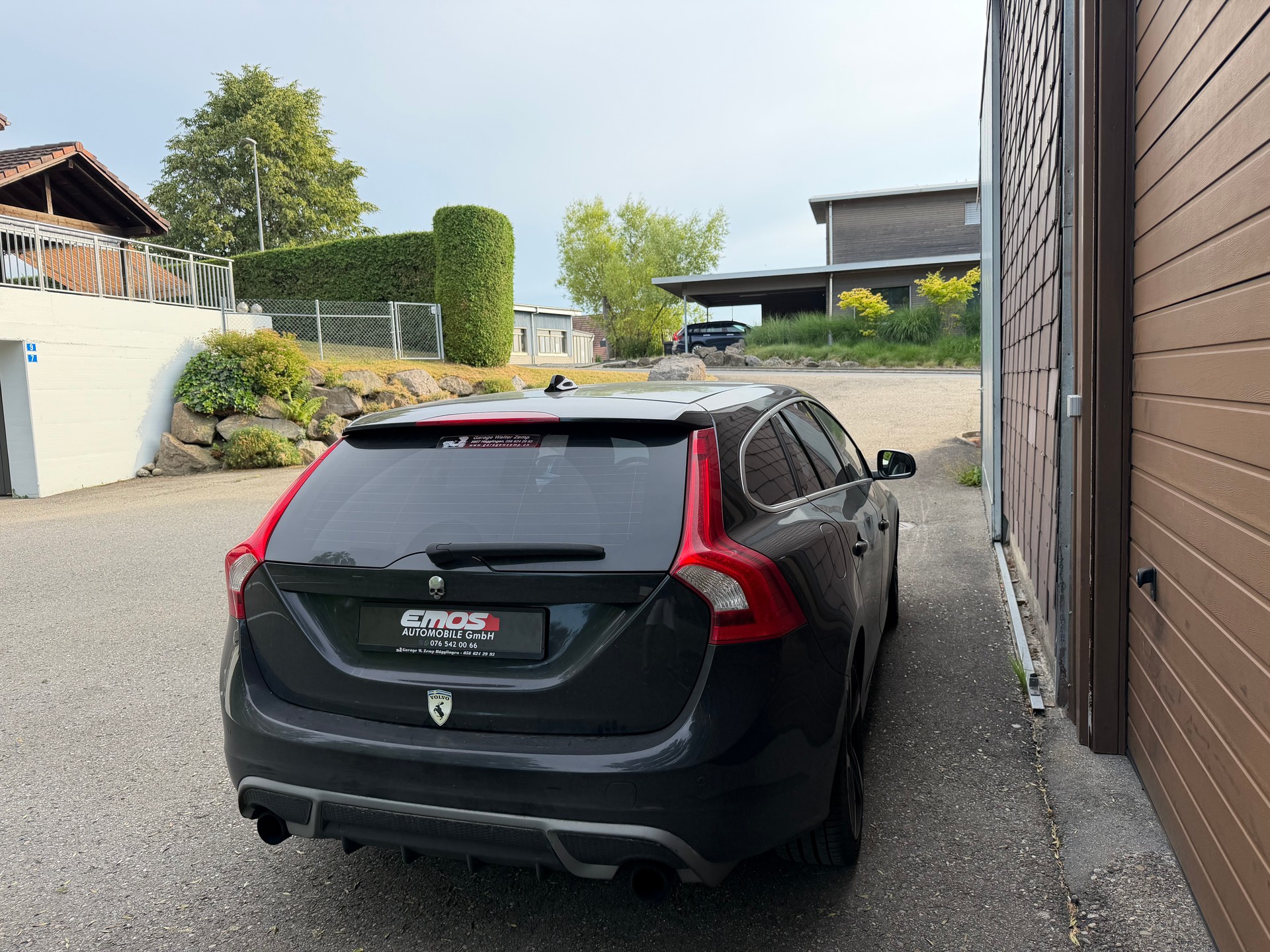 VOLVO V60 T5 R-Design-image-6