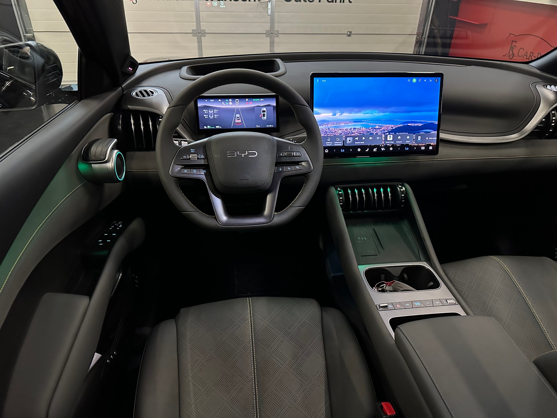 BYD Atto 3 EVO 74.8 kWh Excellence AWD-image-9