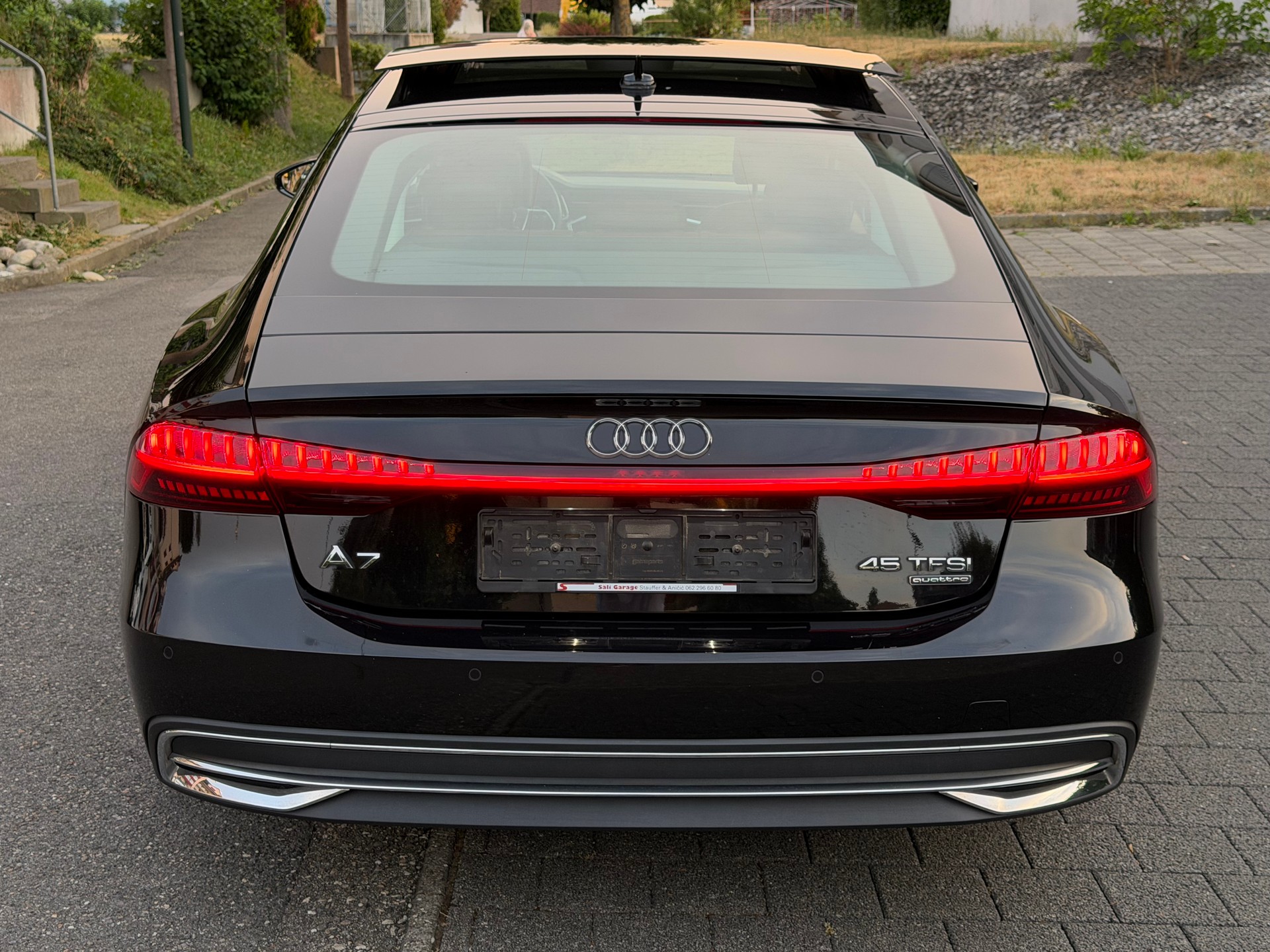 AUDI A7 Sportback 45 TFSI quattro S-tronic-image-3