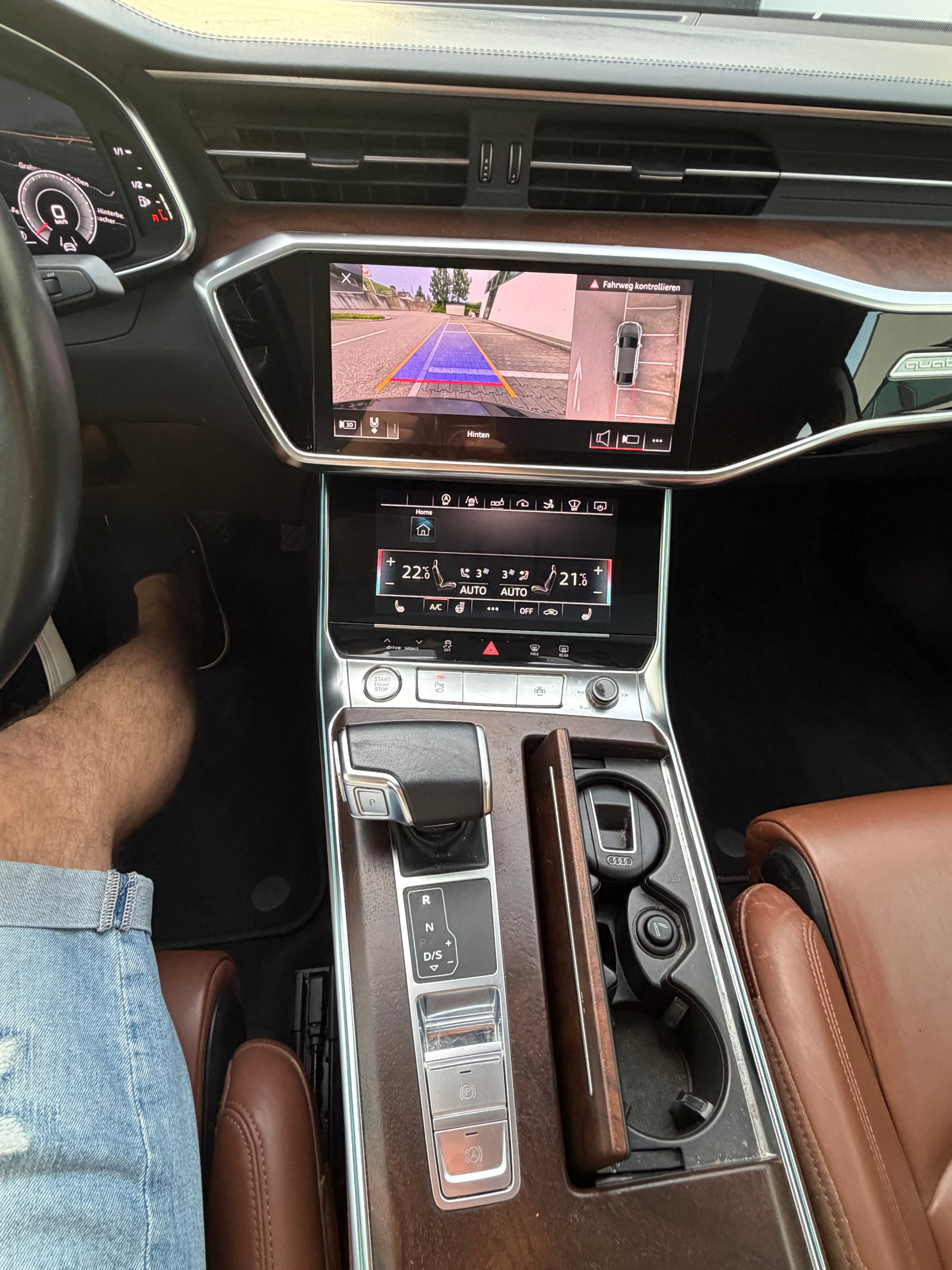 AUDI A7 Sportback 45 TFSI quattro S-tronic-image-10