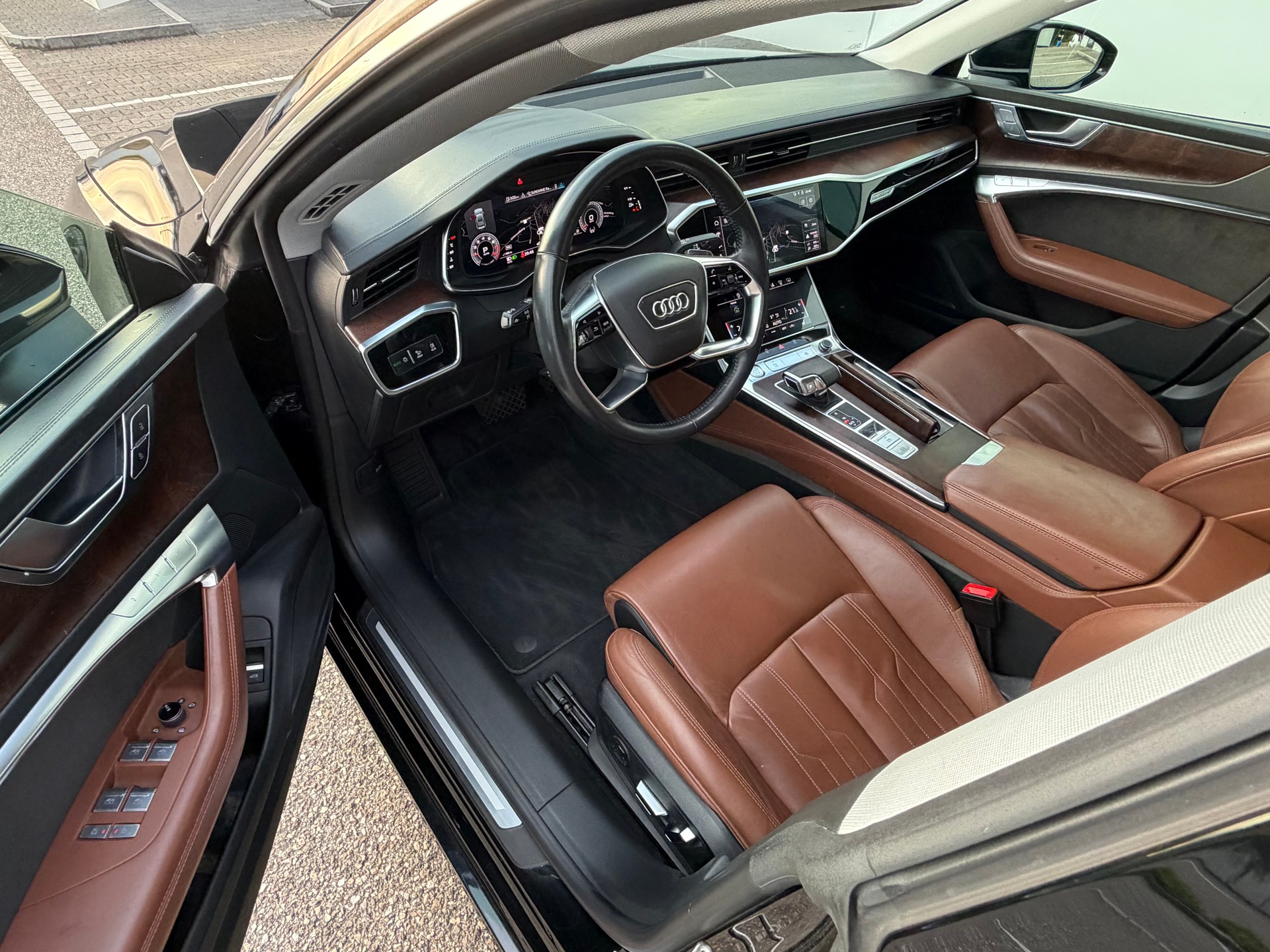 AUDI A7 Sportback 45 TFSI quattro S-tronic-image-7